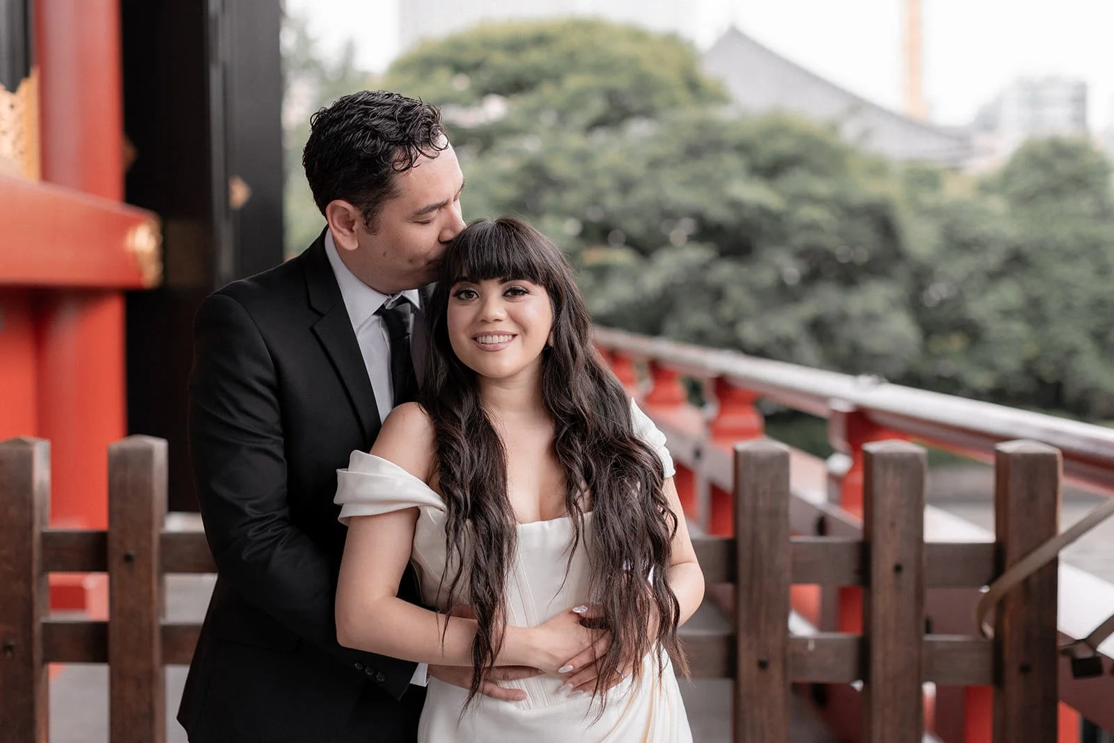 Pre-wedding photoshoot at Asakusa + Zojoji, Tokyo, photo 9 of 15