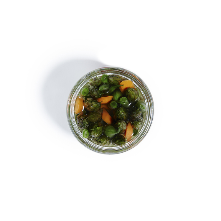 brine-32oz-springmix-overhead.jpg