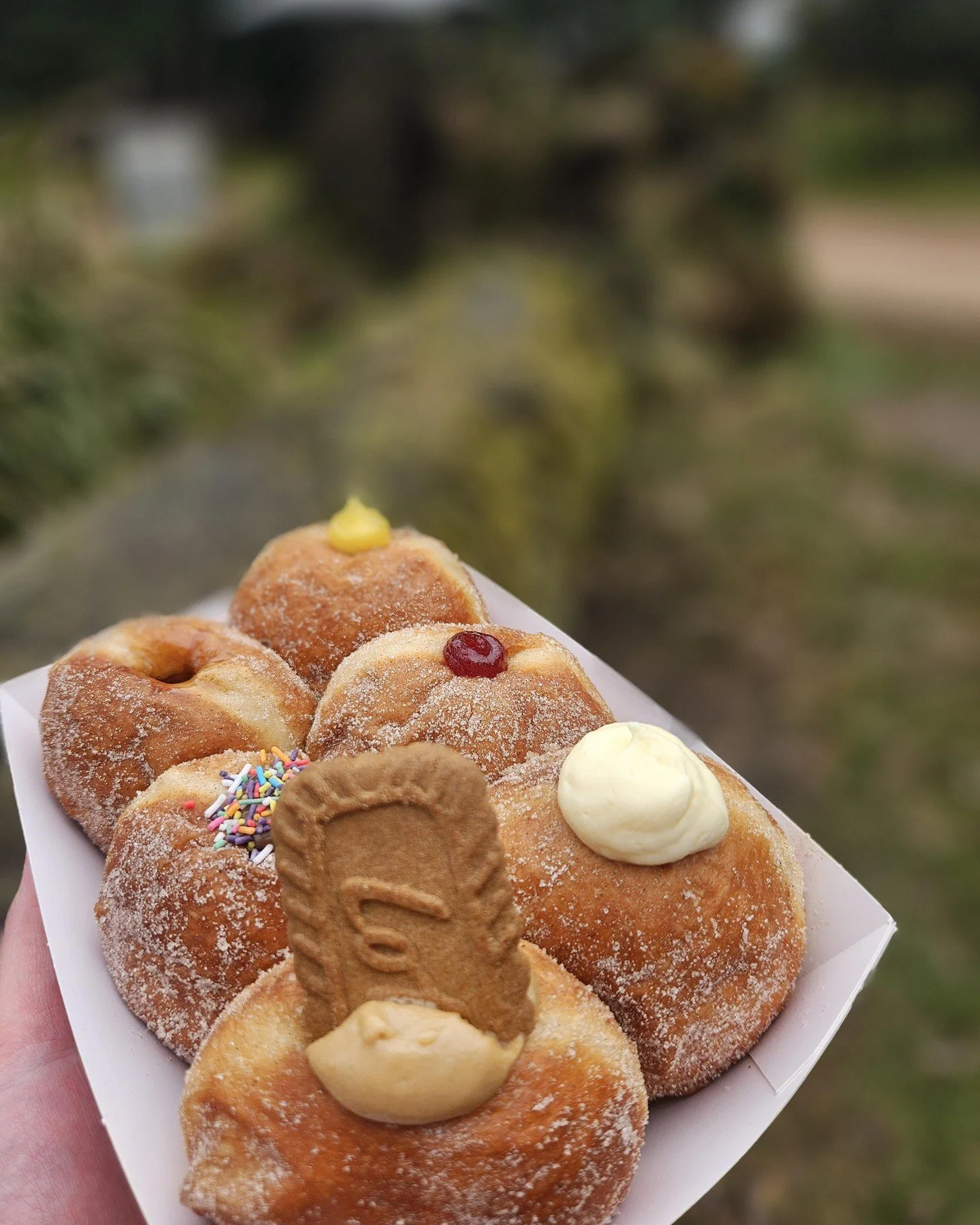 🍩 WEEKEND ROUNDUP! 🎄✨

It&rsquo;s a doughnut-packed weekend, Doughnut Fam!

🔸Friday 5th: 150 Cambridge Rd, Kilsyth 9am-2pm
🔸 Saturday 6th: Ringwood East Market, 9am&ndash;2pm
🔸 Sunday 7th: Kingston Christmas Carols, 5pm&ndash;9:15pm

Fresh batch