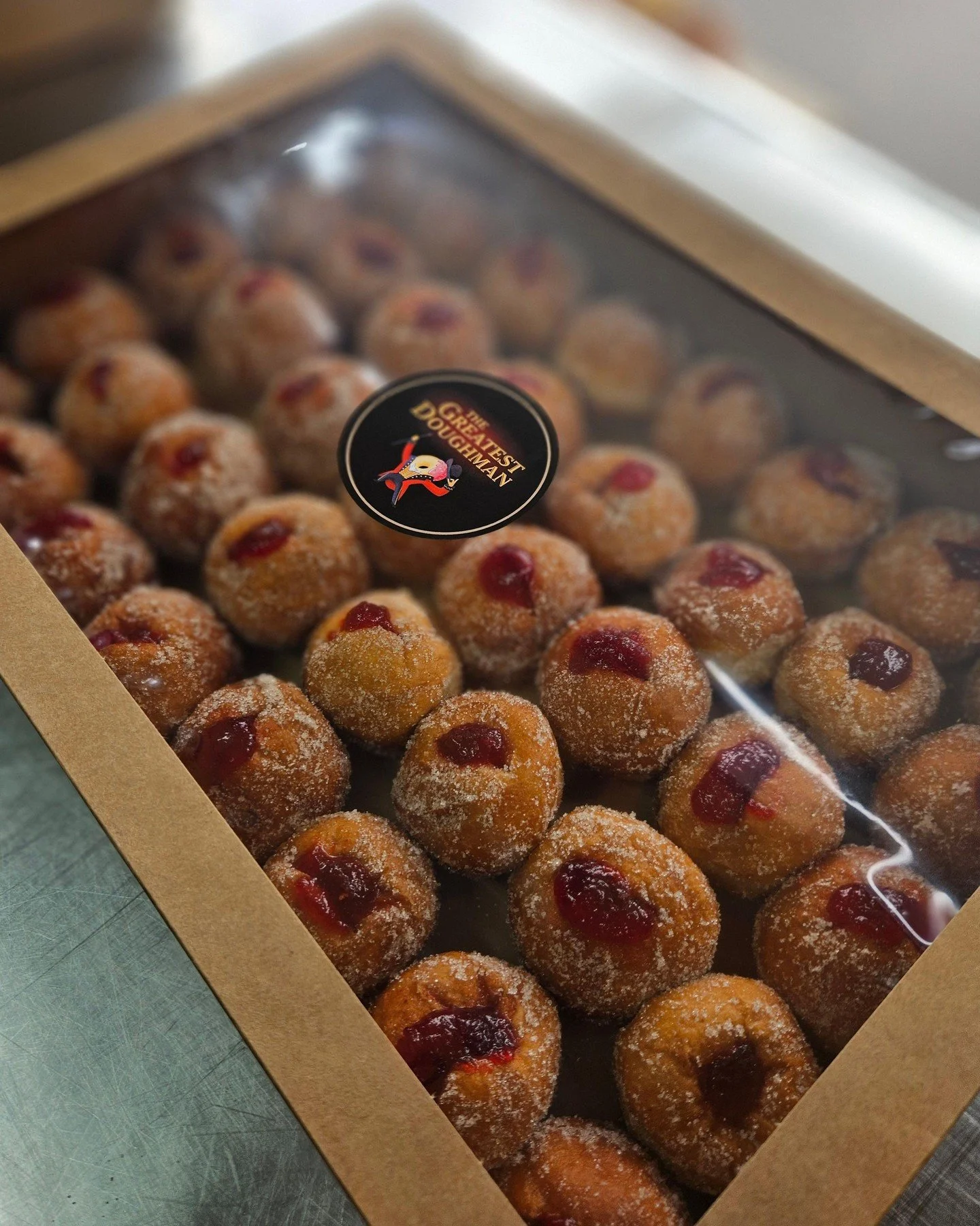 🚨 LAST CALL FOR DOUGHNUTMAS! 🎄✨

Doughnut Fam, this is NOT a drill! 🍩

Tonight at 11pm, the Christmas pre-order window CLOSES. So if you want to kick off Christmas Eve with the best doughnuts, NOW is your moment! ⏰

We're talking fresh, generously