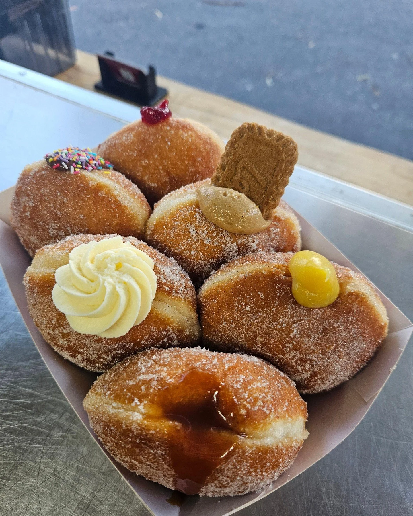 Friday morning, Kilsyth! 🍩☀️

We're trading TODAY at 150 Cambridge Rd from 9am - 2pm!

Fresh doughnuts made on-site. Grab them while they're hot! 💜

See you soon!

#thegreatestdoughman #kilsyth #freshdonuts #donutvan #supportlocal