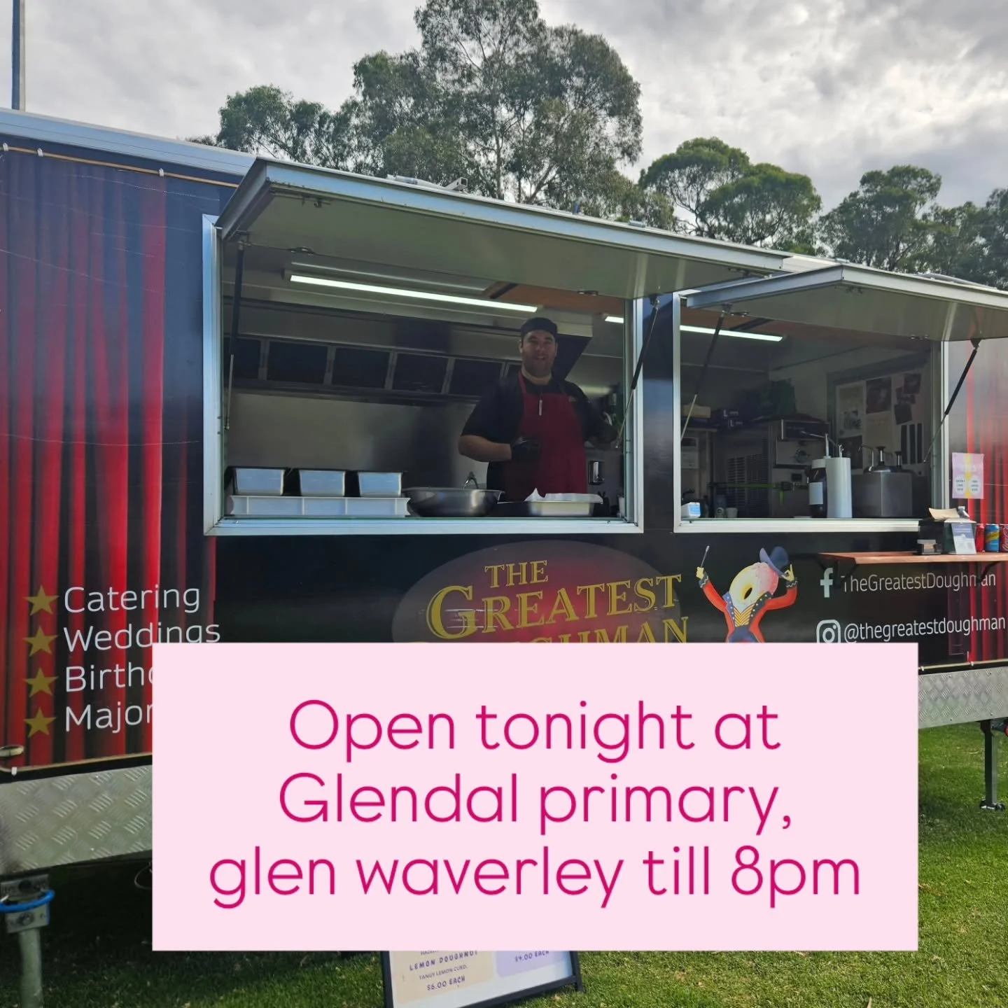 Find us tonight at Glendal Primary in Glen Waverley for their school picnic. We are here till 8pm serving our freshly made doughnuts! 🍩☺️ 

See you there 👋 

#smallbusiness #donutfoodtruck #gourmetdoughnuts #madefresh #thegreatestdoughman