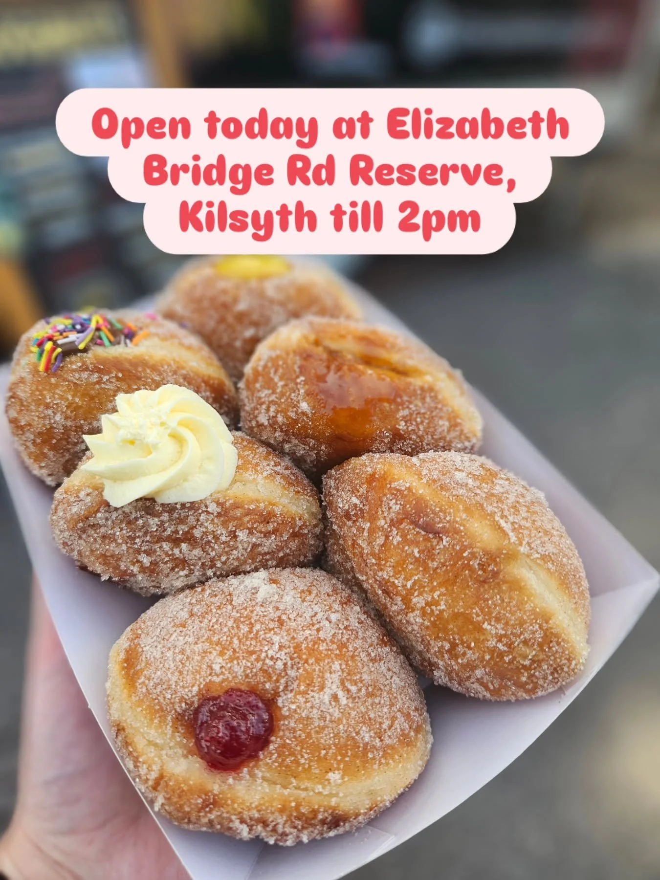 Good Morning!!! Find us today with @montrosefootball at Elizabeth Bridge Reserve, Kilsyth till 2pm serving our fresh doughnuts 😊 

🏈🍩 

#FreshDoughnuts #donutfoodtruck #gourmetdoughnut #smallbusiness #madefresh