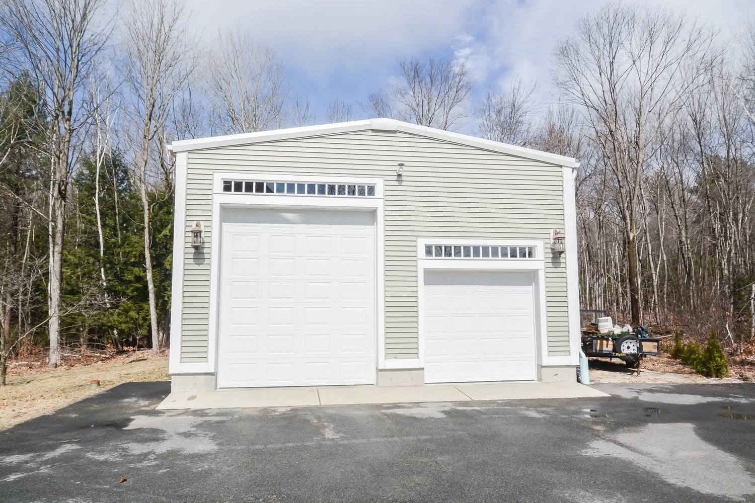 MacLeod+Construction-Esterior+Garage+Build+Large+New+Hampshire+(1).JPG