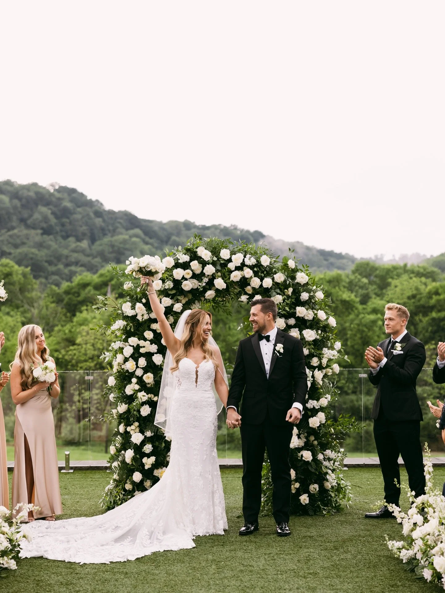 A timeless black and white celebration layered with lush greenery and effortless sophistication &mdash; every detail refined, every moment unforgettable.

Venue : Diamond Creek Farms @diamondcreekfarm 
Coordinator: Lynsey Frazee @sutlancoevents @lyns
