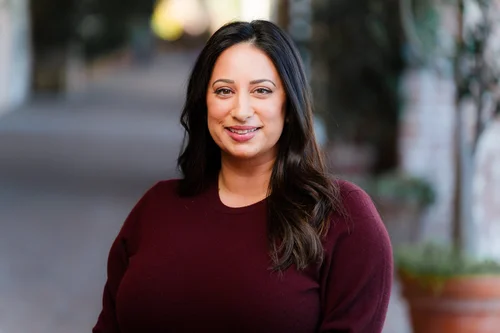 Nazzi Vazira-Bhullar, LMFT — therapist at Align Online Therapy