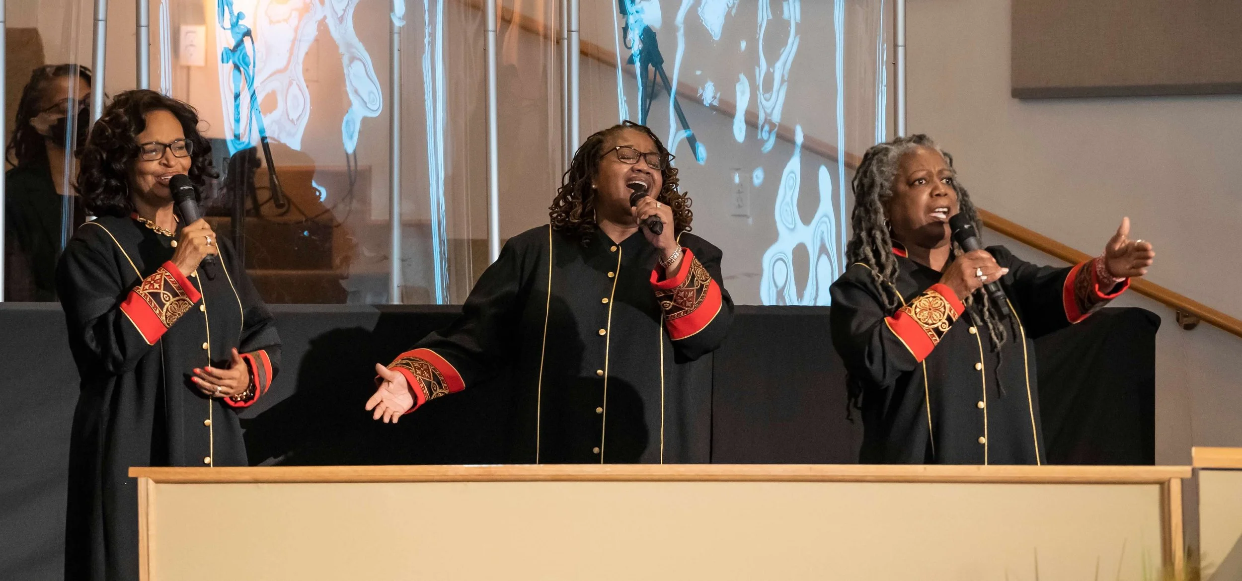 DJL-KAM-JPC singing.JPG