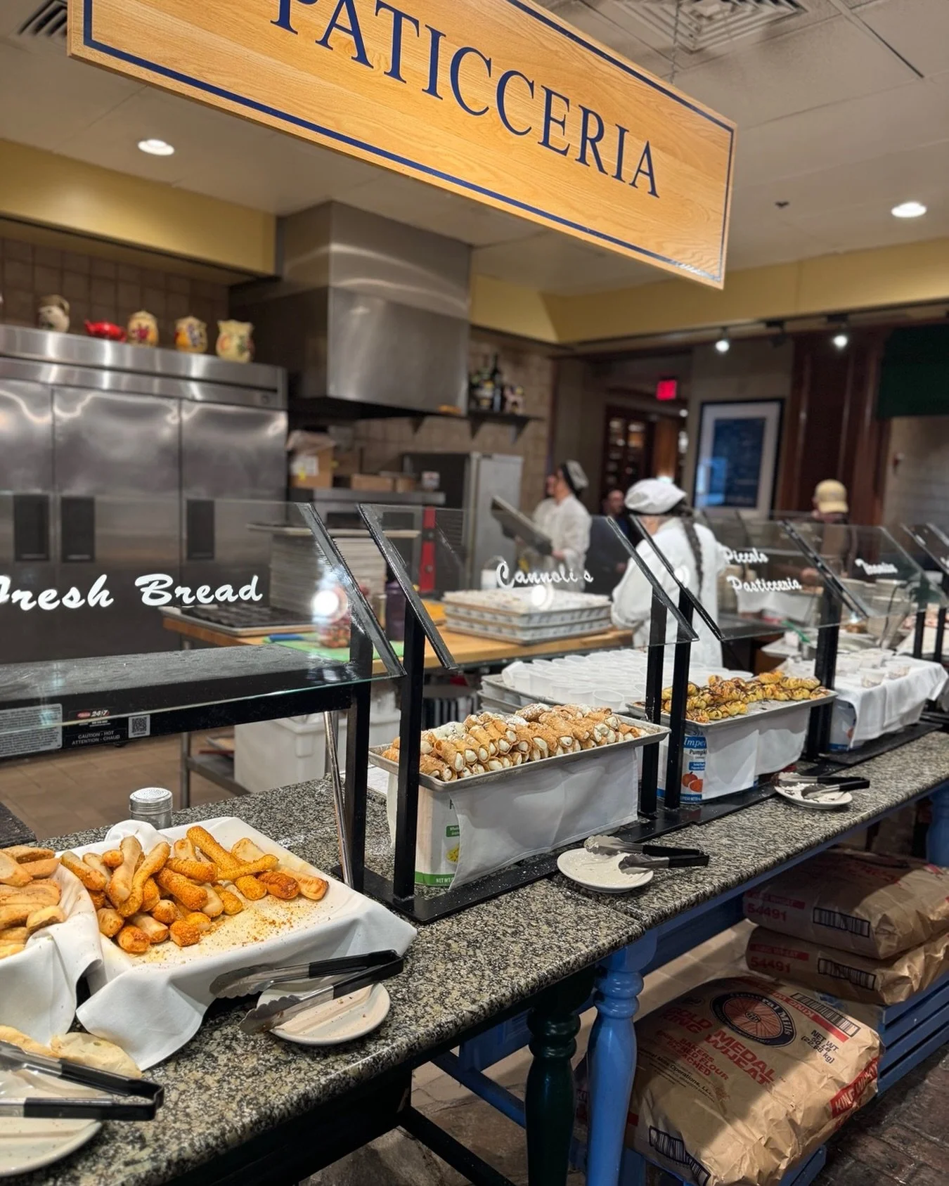 From golden breads to delicate pastries and irresistible desserts, everything is fresh baked right before your eyes! 
.
.
.
.
#freshbaked #freshbread #homemadedesserts #freshpastries #buffet