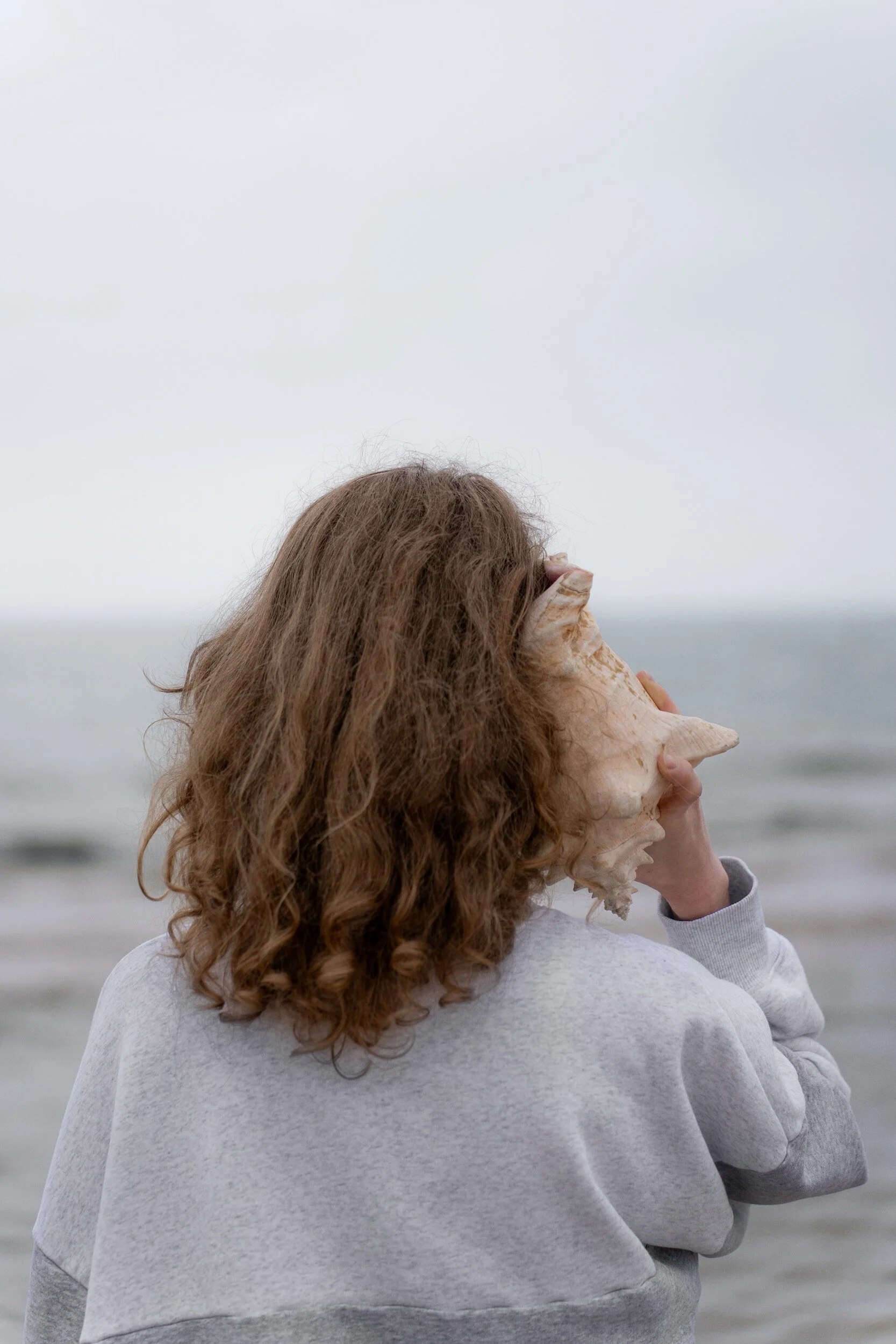 kuinka saada hiukset kiharalle ilman muotoilurautaa