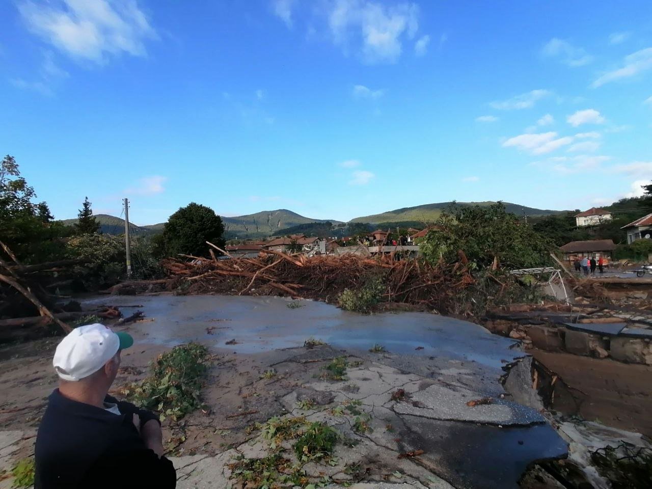 Major Flood Clean Up Needed!
