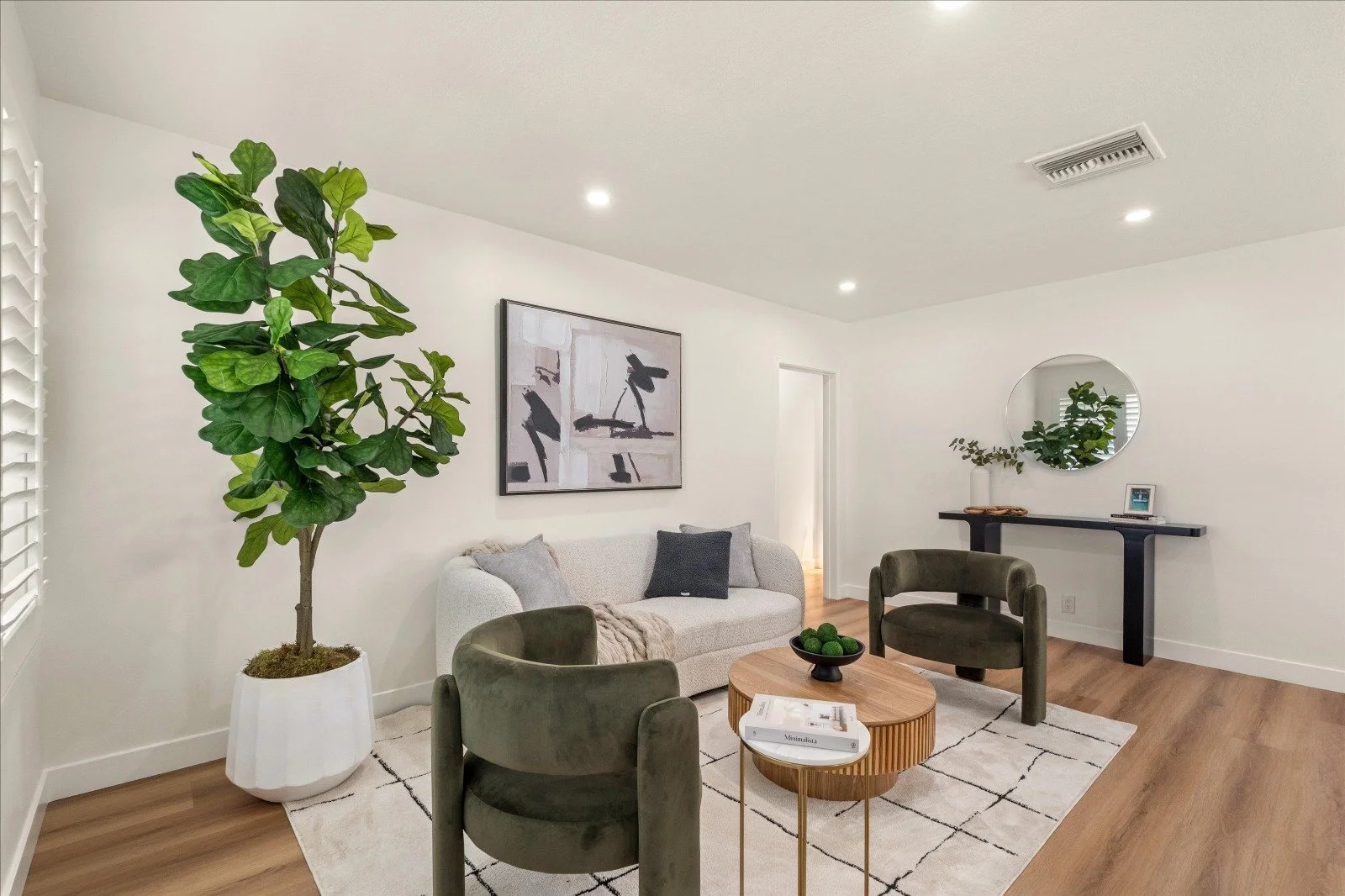 rrosemead single family home staged