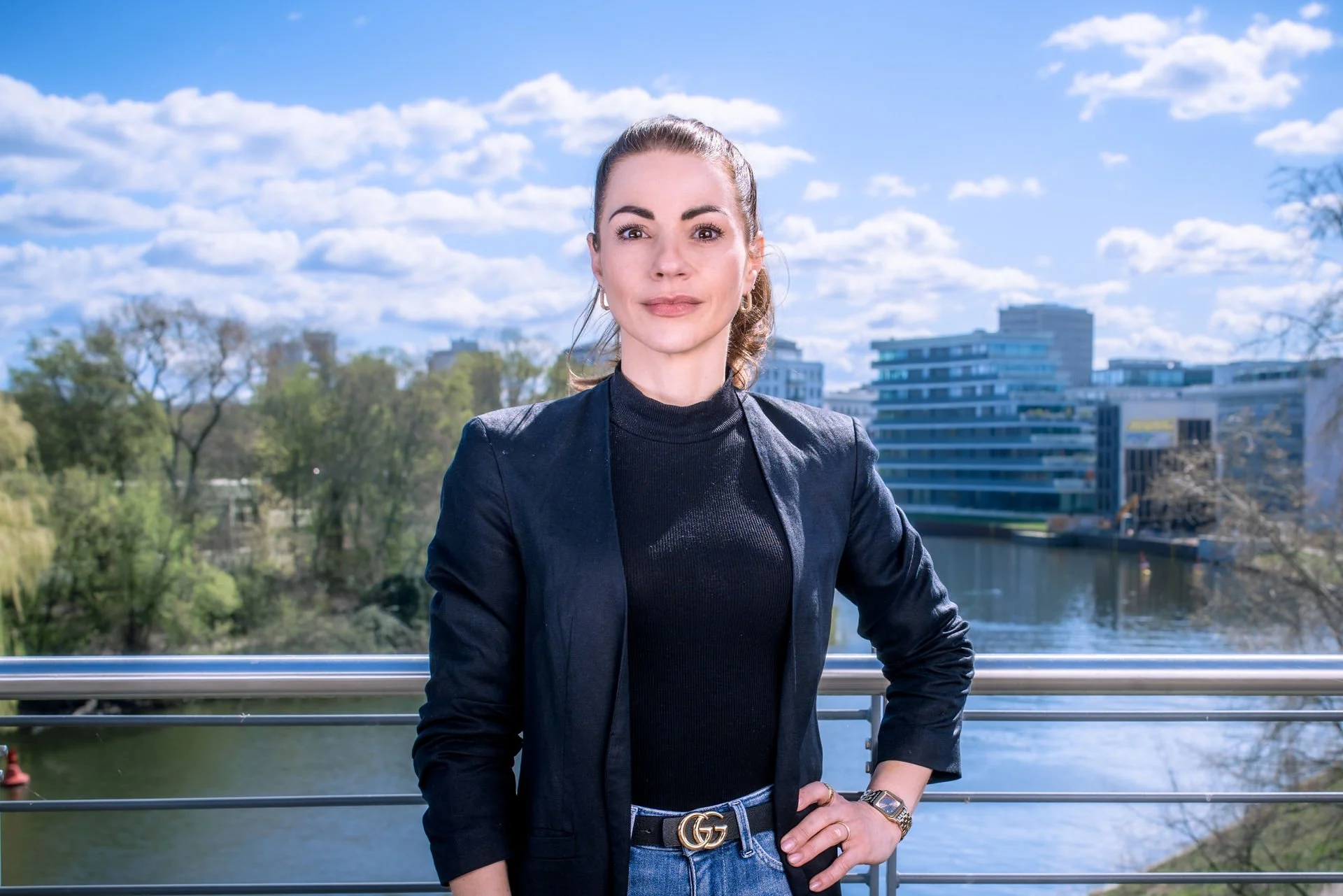 7 - 131 25-04-08 Nachfolgezentrale Portraits-05051.jpg