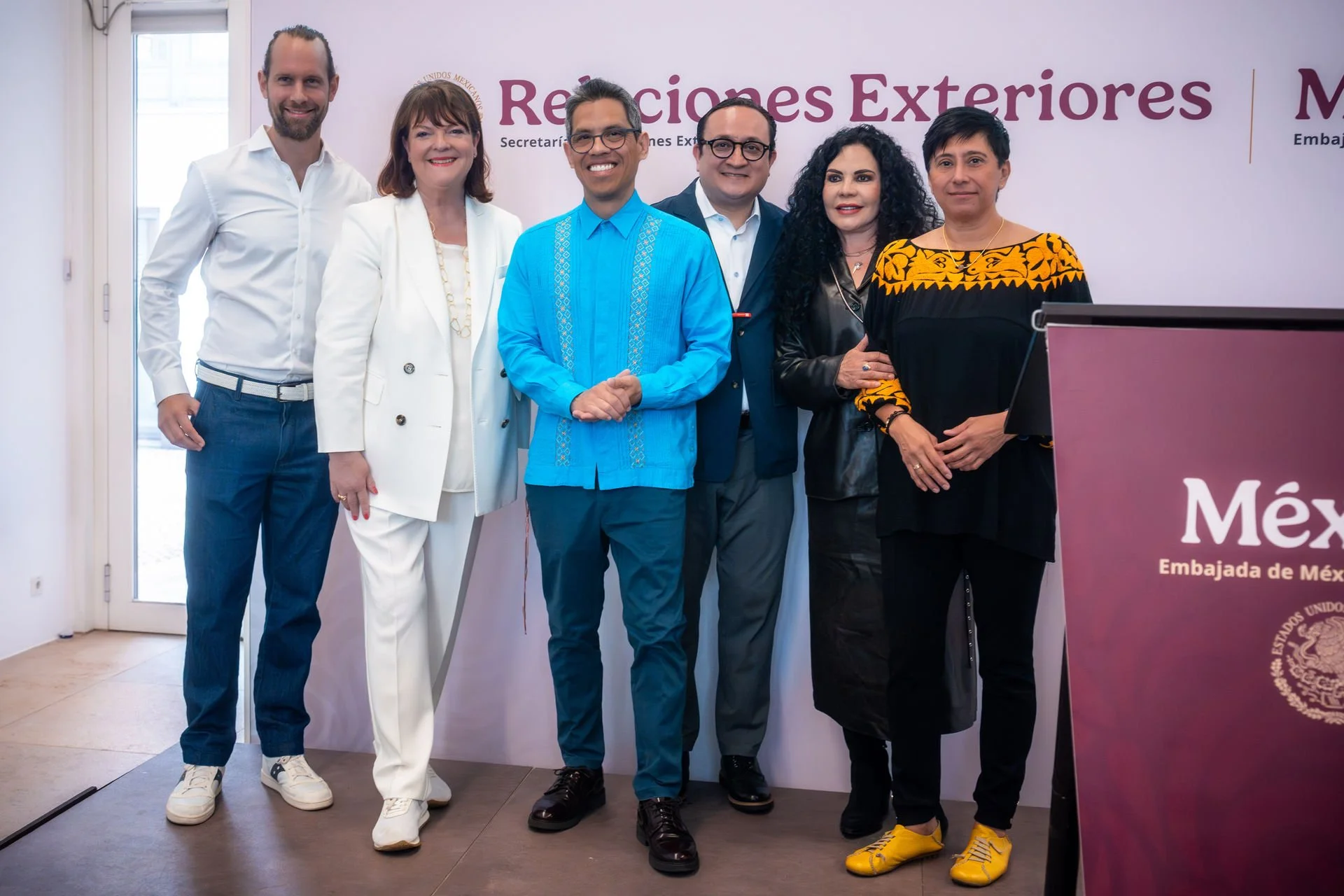 2 - 6 - 25-10-05 Mexican Agave Spirits Embamexale-06601.jpg