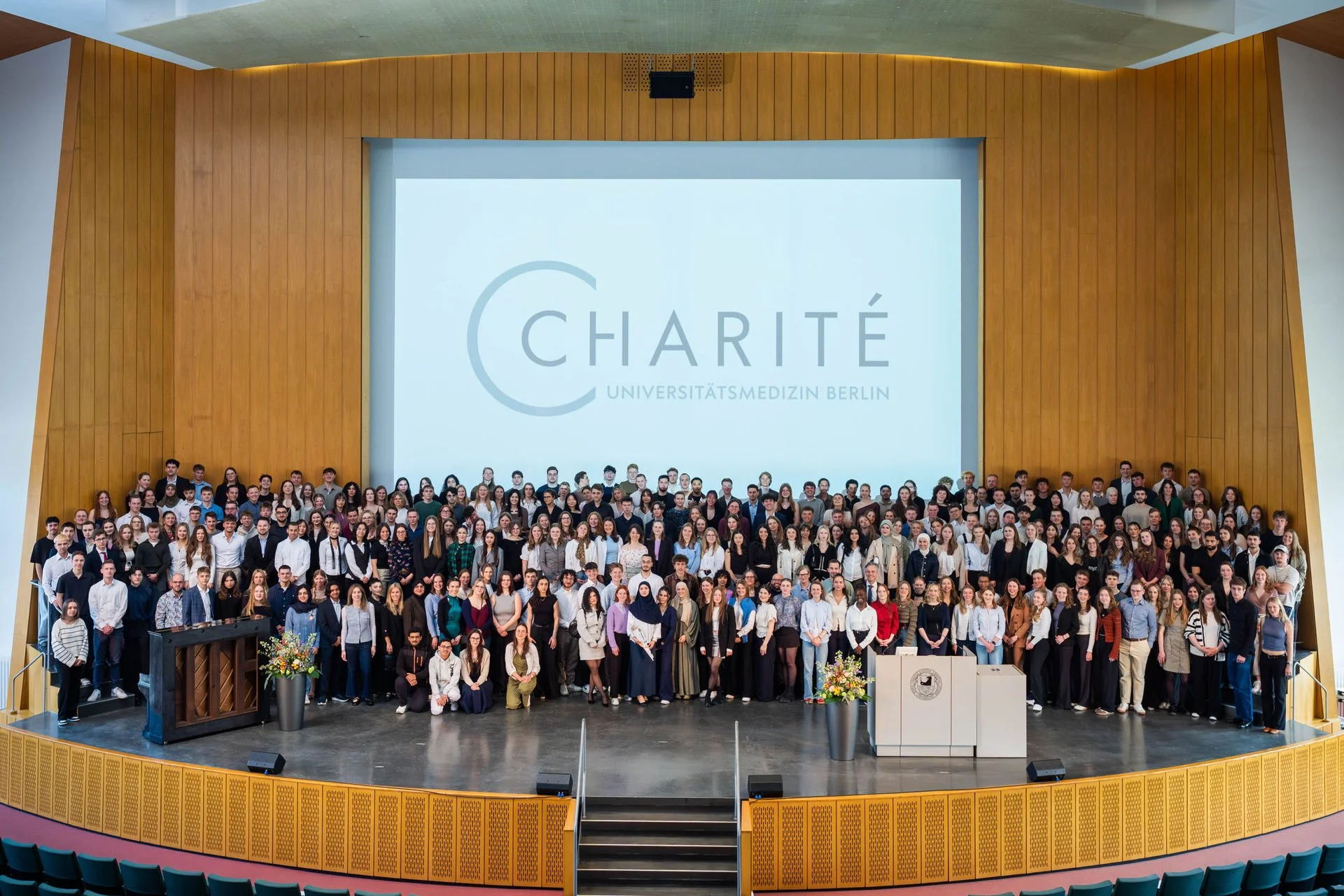 168 - 65-25-04-13 Charite Immatrikulationsfeier-DSC00409-Verbessert-RR.jpg