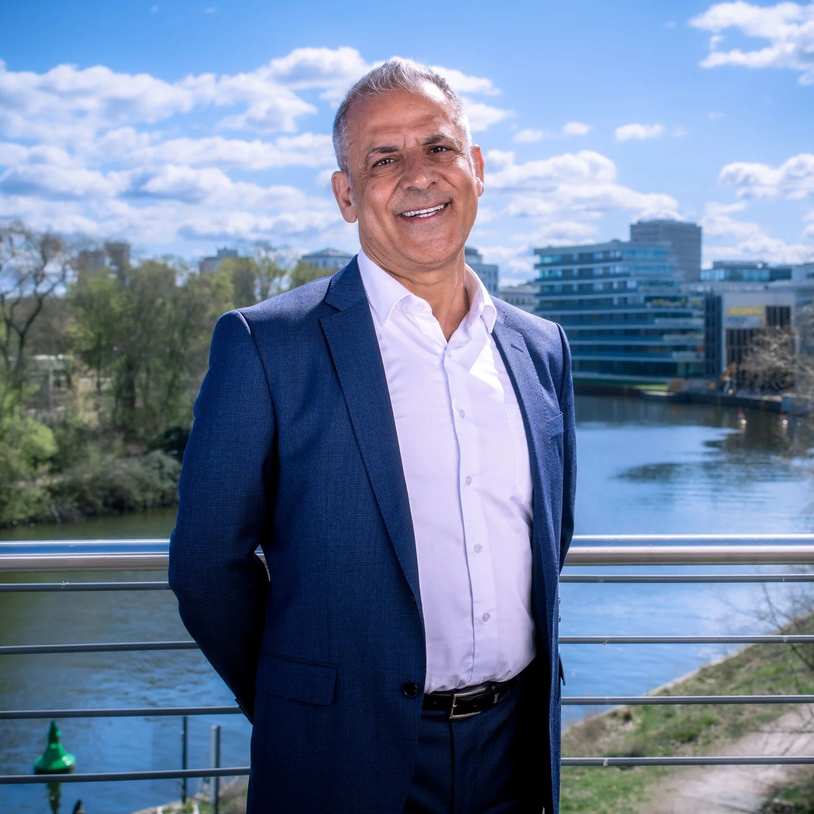 8 - 136 25-04-08 Nachfolgezentrale Portraits-05059.jpg