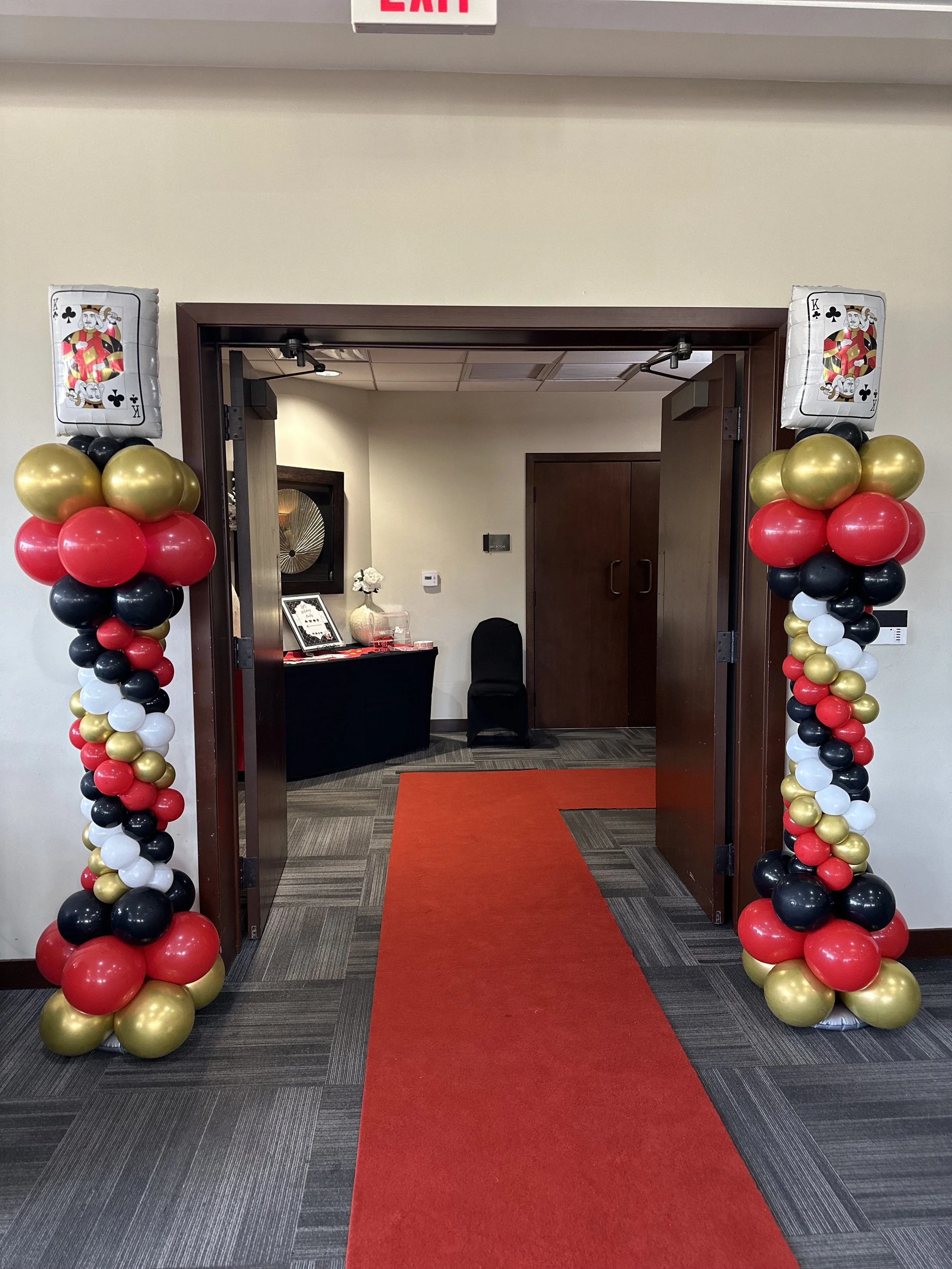 Roman column straight on.jpg