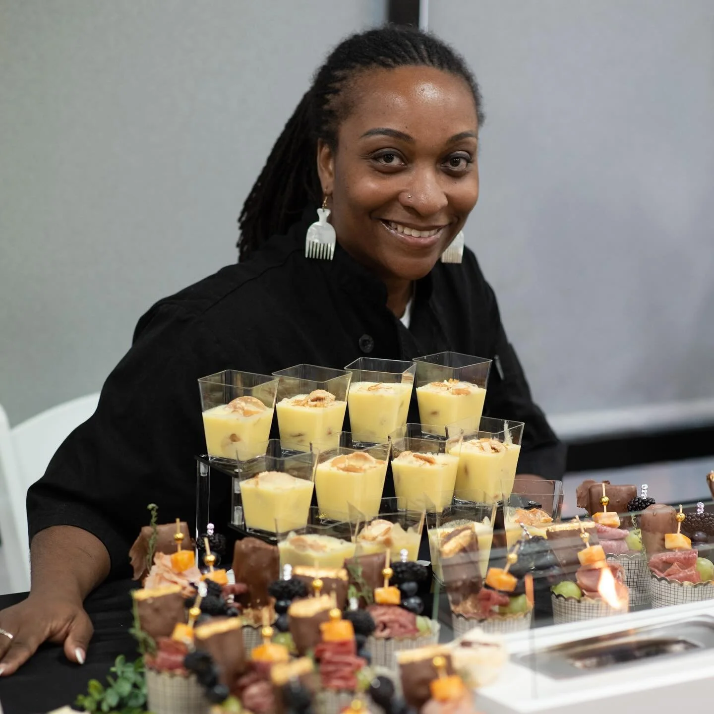 It was a treat extravaganza at our recent mixer!

This remarkable woman is a true legend who will leave you wanting more. Aja shared some exciting new recipes with us and offered invaluable insights as a personal chef. Her passion for food truly shin