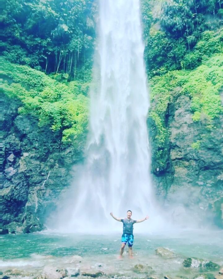 Sorry not Sorry to be at Sari Sari Falls! At least 9 river crossings to get to the bottom front! You cannot stand upright from the crashing power waves! 

Public speaking tip - it's good to be brave, dumb to be stupid. Test your limits and treat each