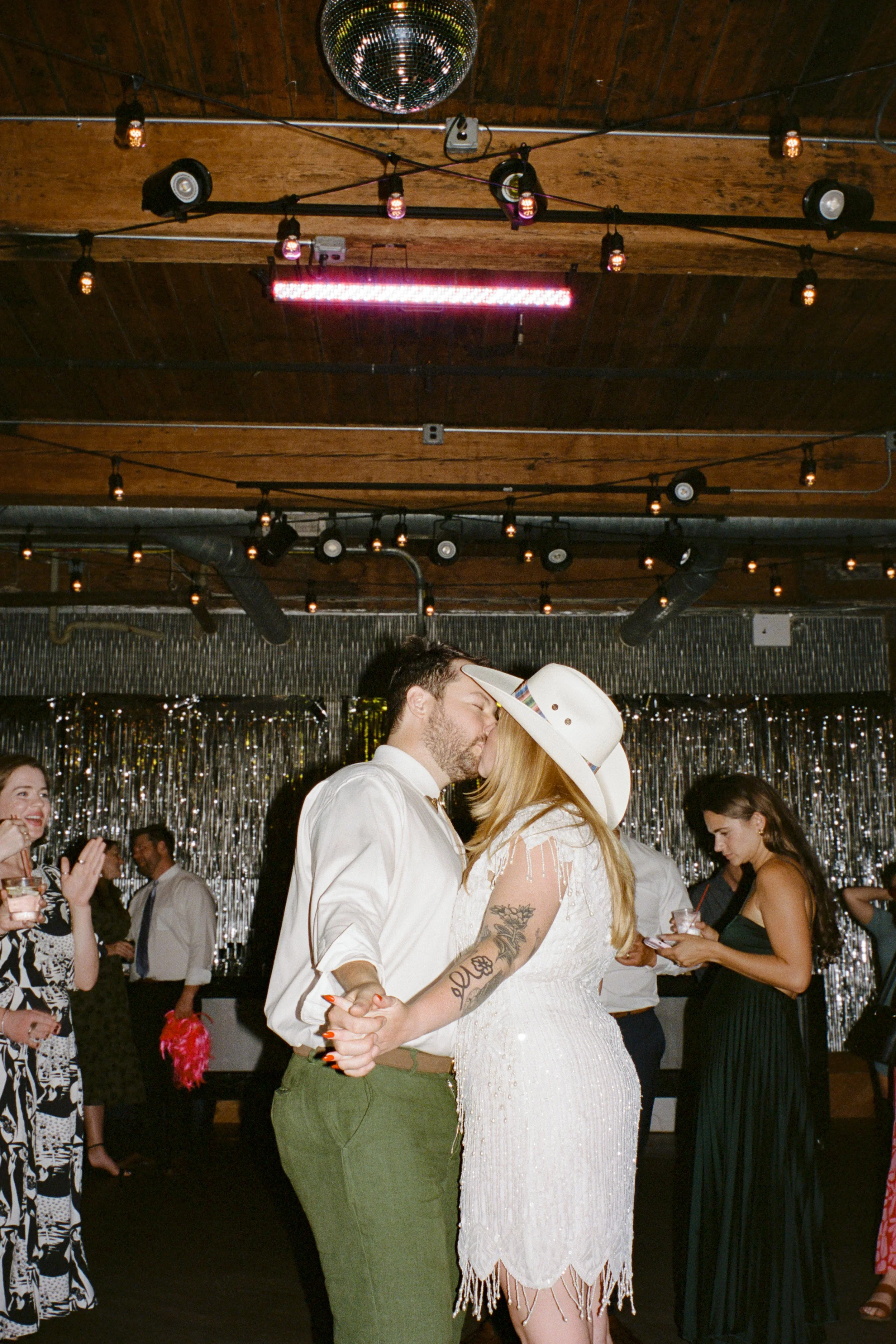 Stacie&Matt_10.JPEG