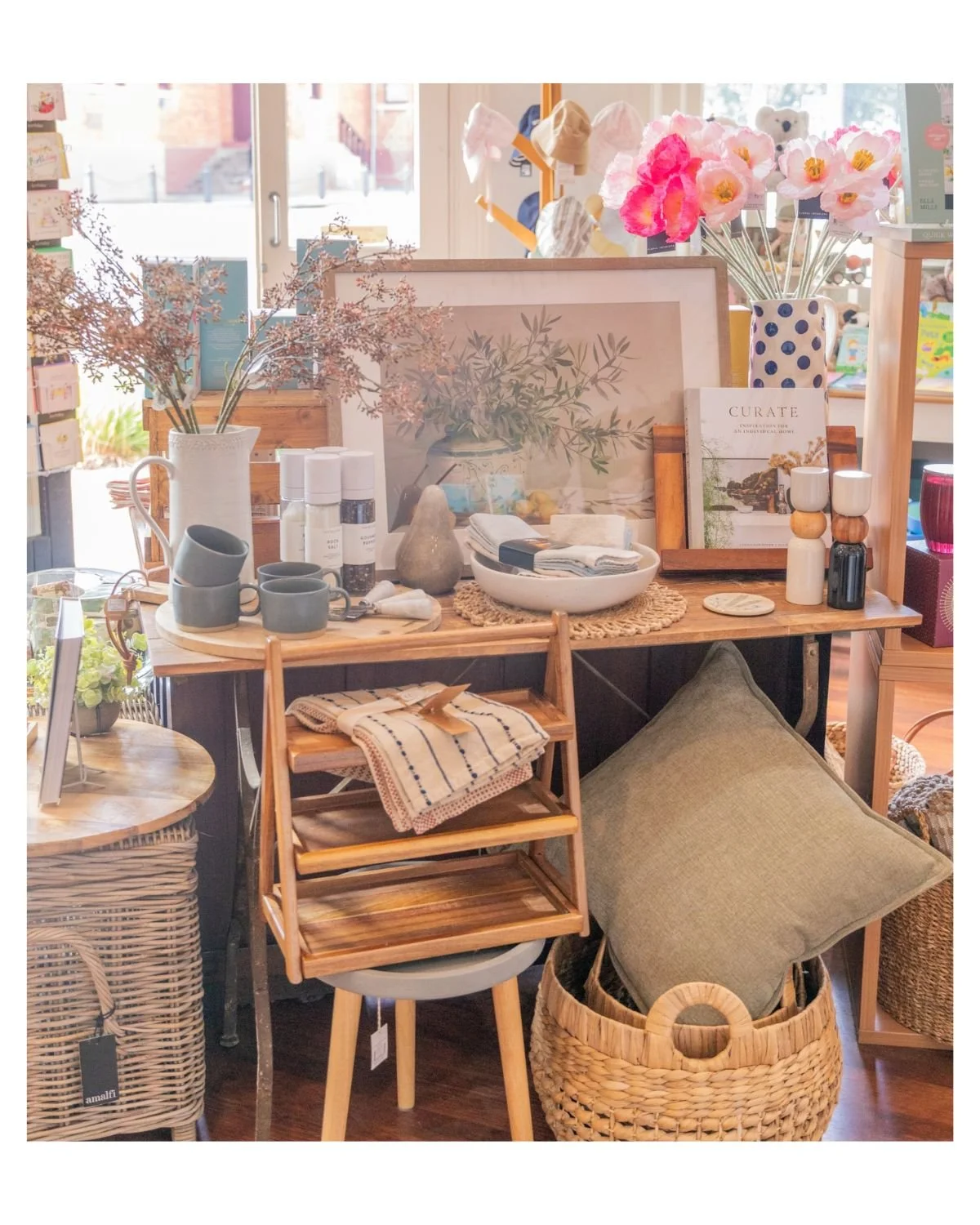 The Corner Life &amp; Style Store is home to a beautiful Tenterfield shopping experience. 

The Corner Life &amp; Style Store - 02 6736 1812

#tenterfield #thecornerlifeandstylestore #experiencetenterfield #tenterfieldshopping
