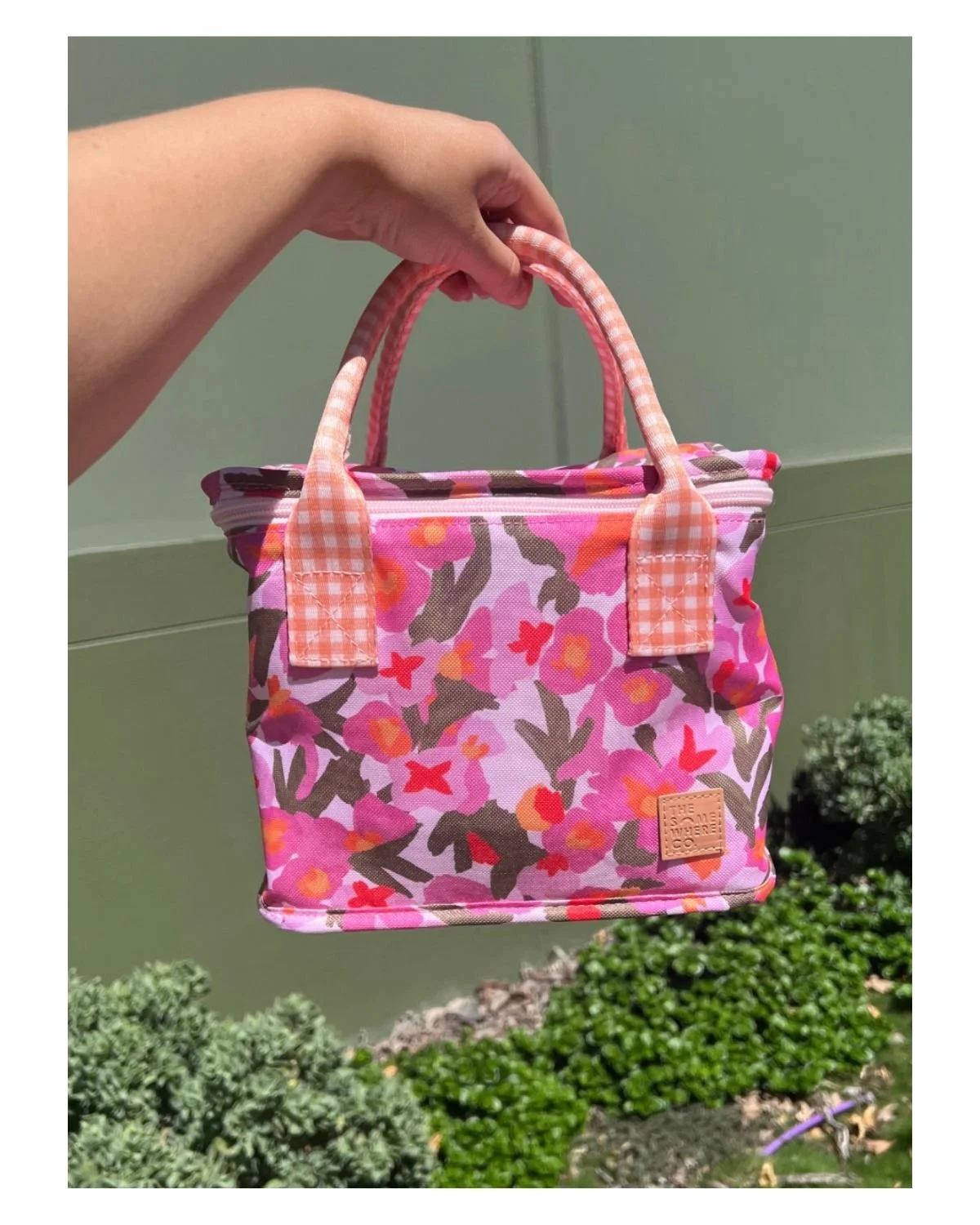 The cutest little lunch bag is available at The Corner!

The Corner Life &amp; Style Store - 02 6736 1812

#tenterfield #thecornerlifeandstylestore #experiencetenterfield #tenterfieldshopping