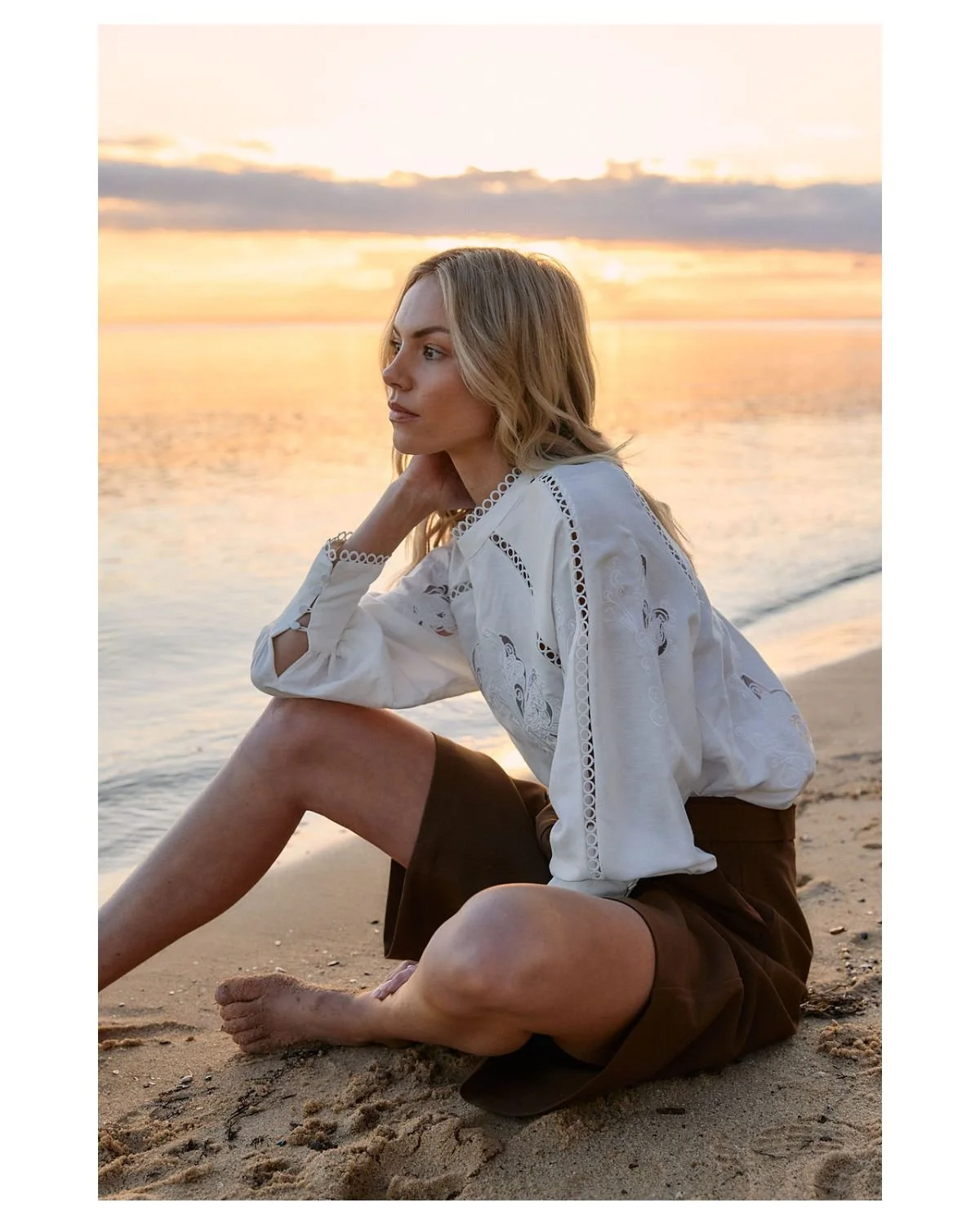 This beautiful blouse has just arrived at The Corner!
Part of the new season stock by @fateandbecker 

The Corner Life &amp; Style Store is open today from 9am - 02 6736 1812

#tenterfield #thecornerlifeandstylestore #experiencetenterfield #tenterfie