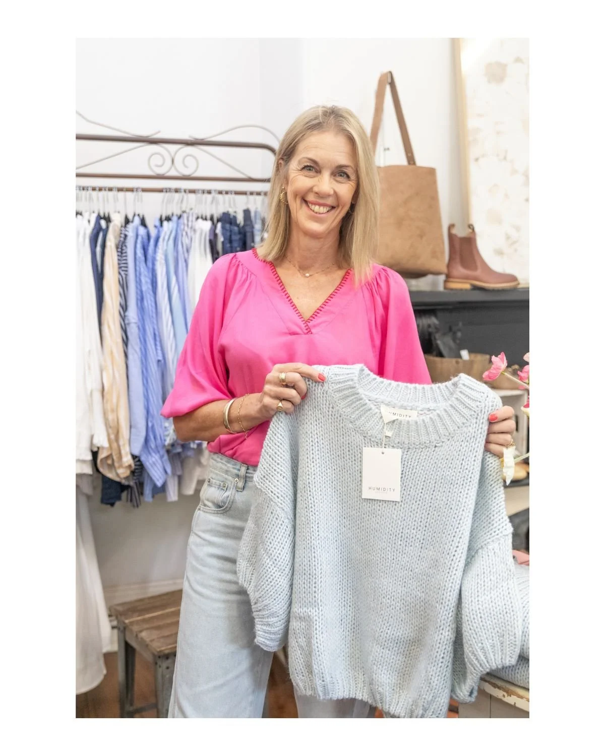 The knits are starting to arrive and they are beautiful!

The Corner Life &amp; Style Store is open today from 9am - 02 6736 1812

#tenterfield #thecornerlifeandstylestore #experiencetenterfield #deboneill #tenterfieldshopping