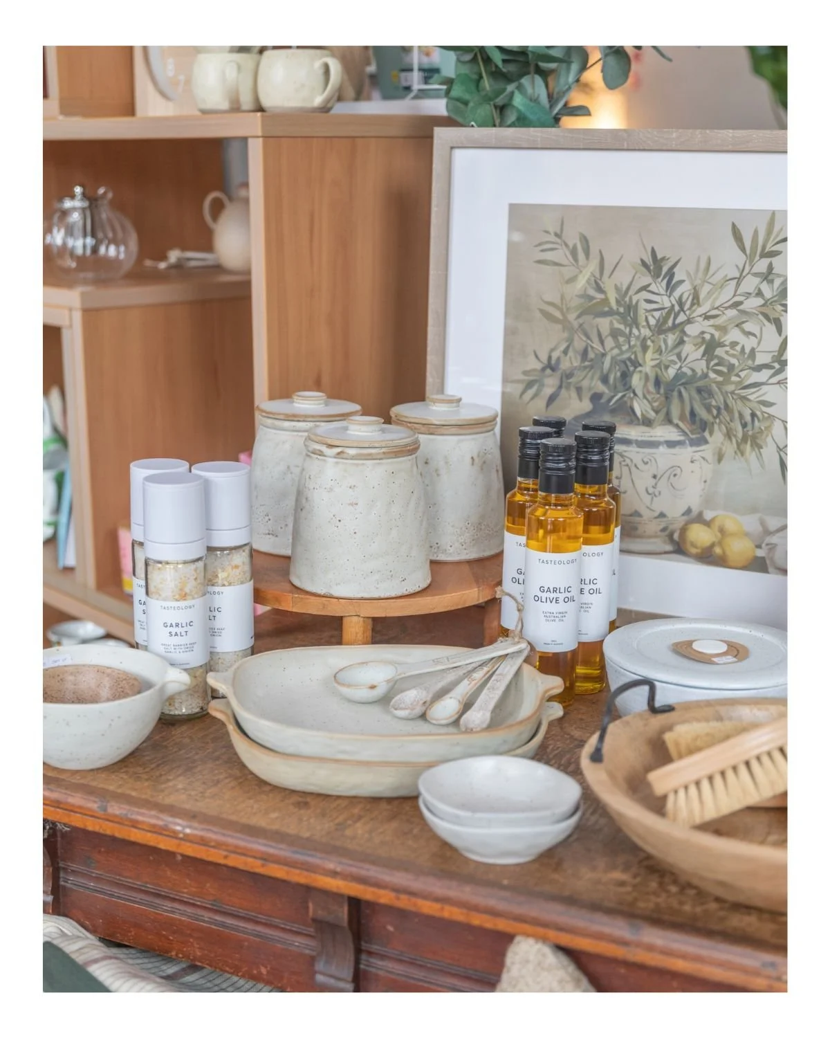 Shop for beautiful things for your home and kitchen at The Corner. 

The Corner Life &amp; Style Store - 02 6736 1812

#tenterfield #experiencetenterfield #tenterfieldshopping #thecornerlifeandstylestore