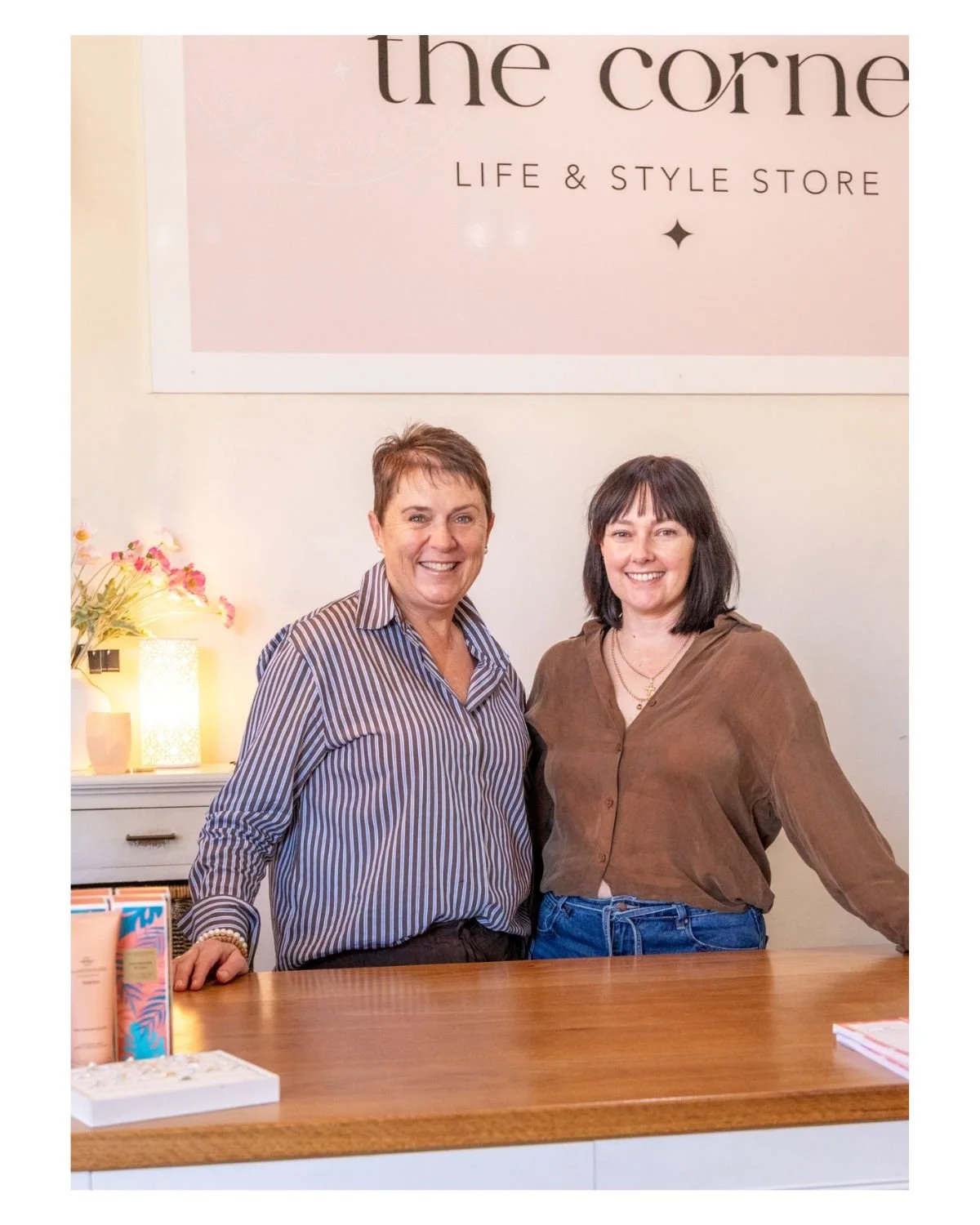 Our fabulous Monday team is all ready for a big day of unpacking new season stock!

The Corner Life &amp; Style Store is open today from 9am - 02 6736 1812

#tenterfield #thecornerlifeandstylestore #tenterfieldshopping #experiencetenterfield