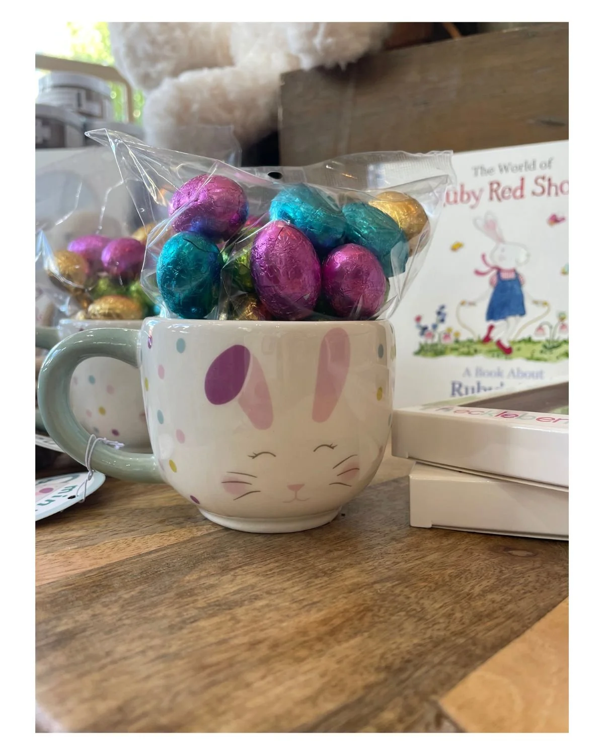 Easter shopping is easy at The Corner!

The Corner Life &amp; Style Store - 02 6736 1812

#tenterfield #thecornerlifeandstylestore #experiencetenterfield #tenterfieldshopping