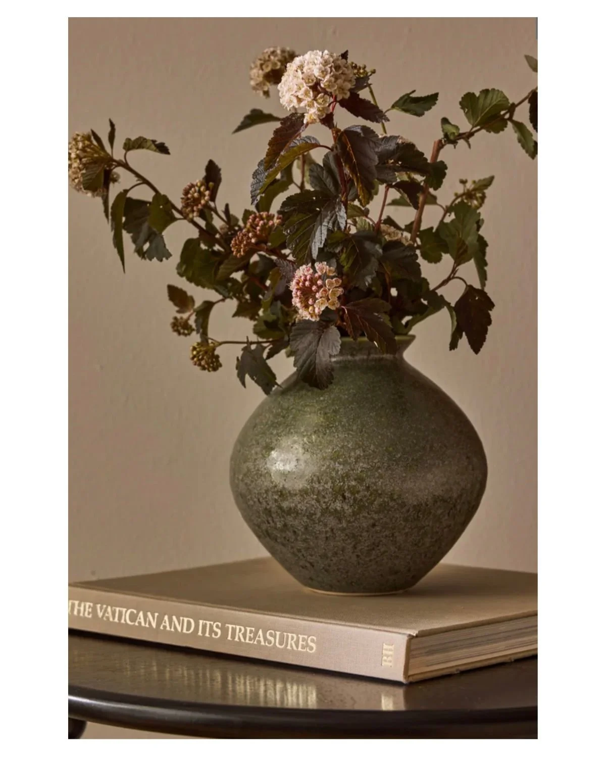 New vases from Madras Link have arrived at The Corner and they are gorgeous. 

The Corner Life &amp; Style Store is open today from 9am - 02 6736 1812

#tenterfield #thecornerlifeandstylestore #experiencetenterfield #tenterfieldshopping