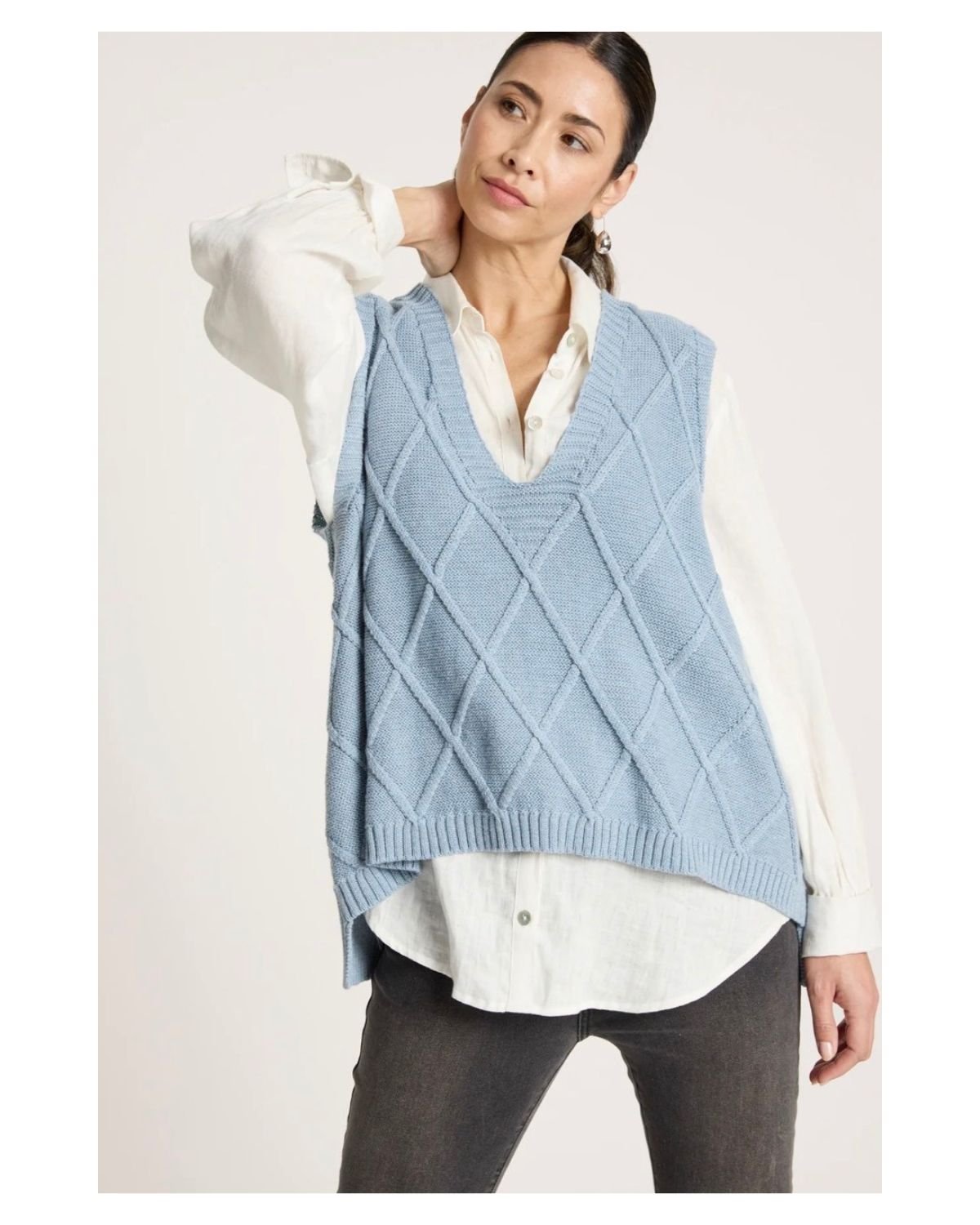 New arrivals for autumn at The Corner. 
Part of the new season range by @ebandivelifestyle 

The Corner Life &amp; Style Store - 02 6736 1812

#thecornerlifeandstylestore #experiencetenterfield #tenterfieldshopping