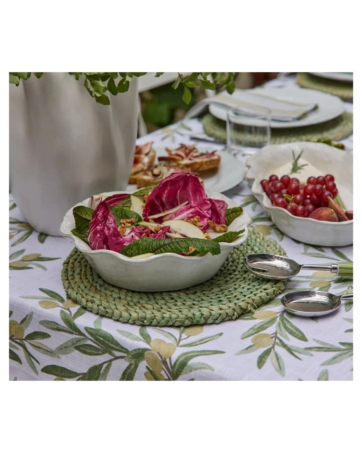 Dress your table in style with a little help from The Corner!
New arrivals by @madraslink 

The Corner Life &amp; Style Store - 02 6736 1812

#tenterfieldshopping #thecornerlifeandstylestore #experiencetenterfield