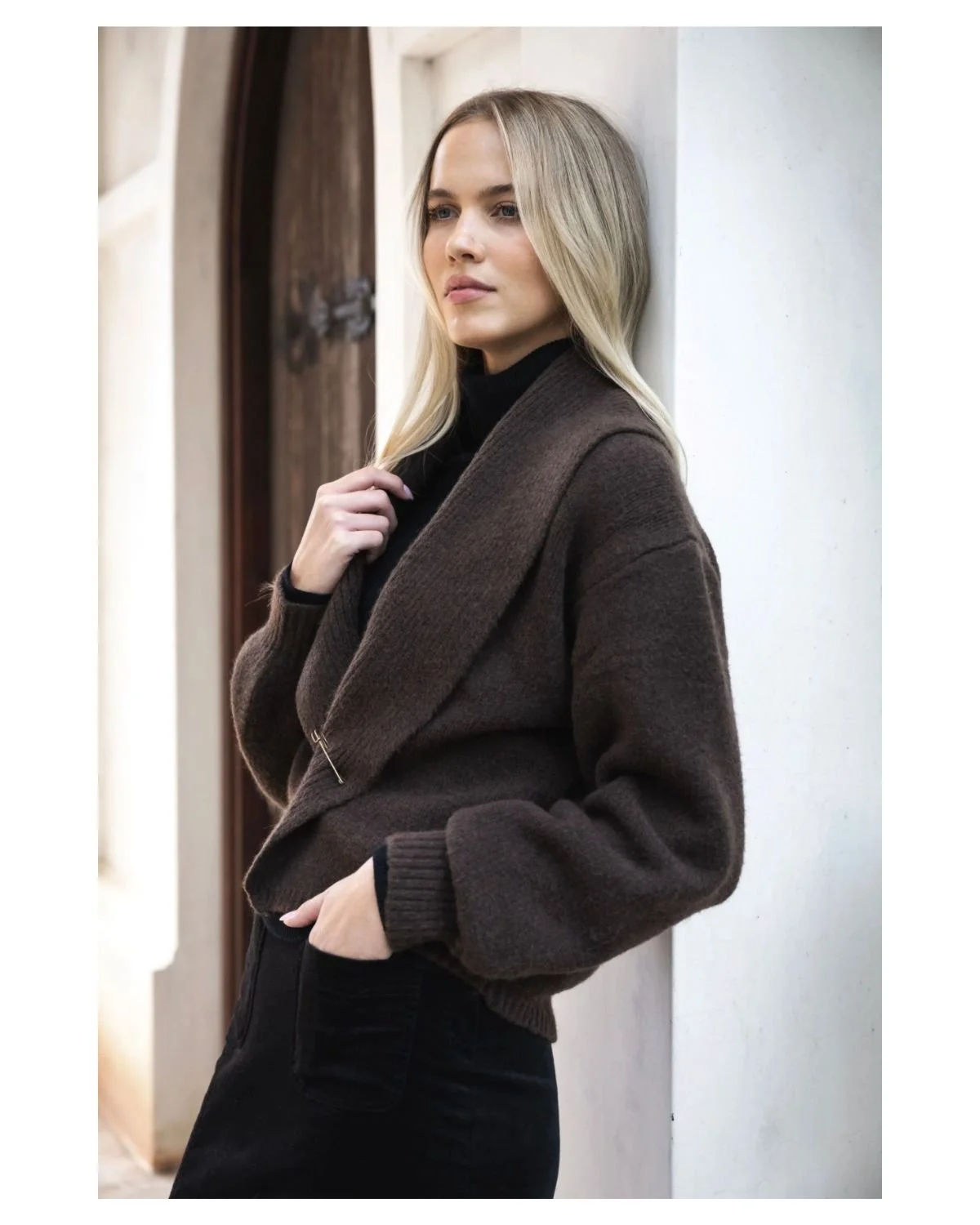 Get cosy this autumn and winter with a little help from The Corner!
Part of the new season range by @humiditylifestyle 

The Corner Life &amp; Style Store is open today from 9am - 02 6736 1812

#tenterfield #thecornerlifeandstylestore #tenterfieldsho