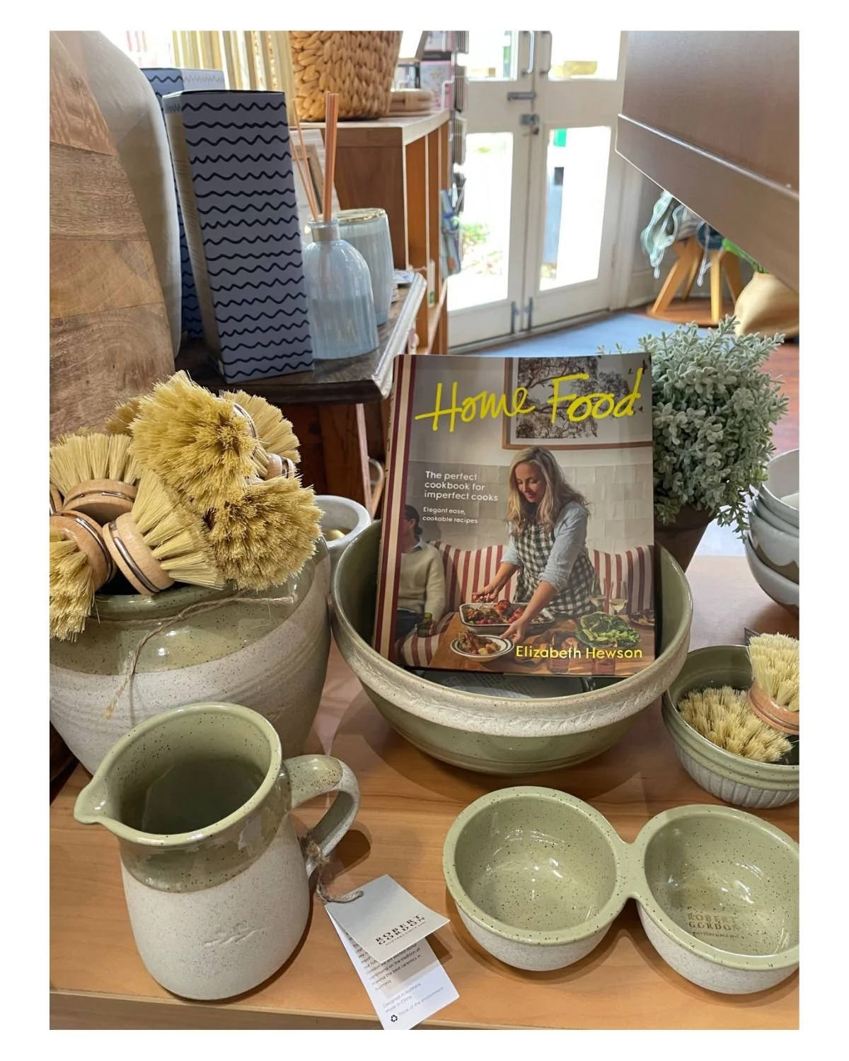 Gorgeous new ceramics have arrived at The Corner. 

The Corner Life &amp; Style Store - 02 6736 1812

#tenterfield #thecornerlifeandstylestore #experiencetenterfield #tenterfieldshopping