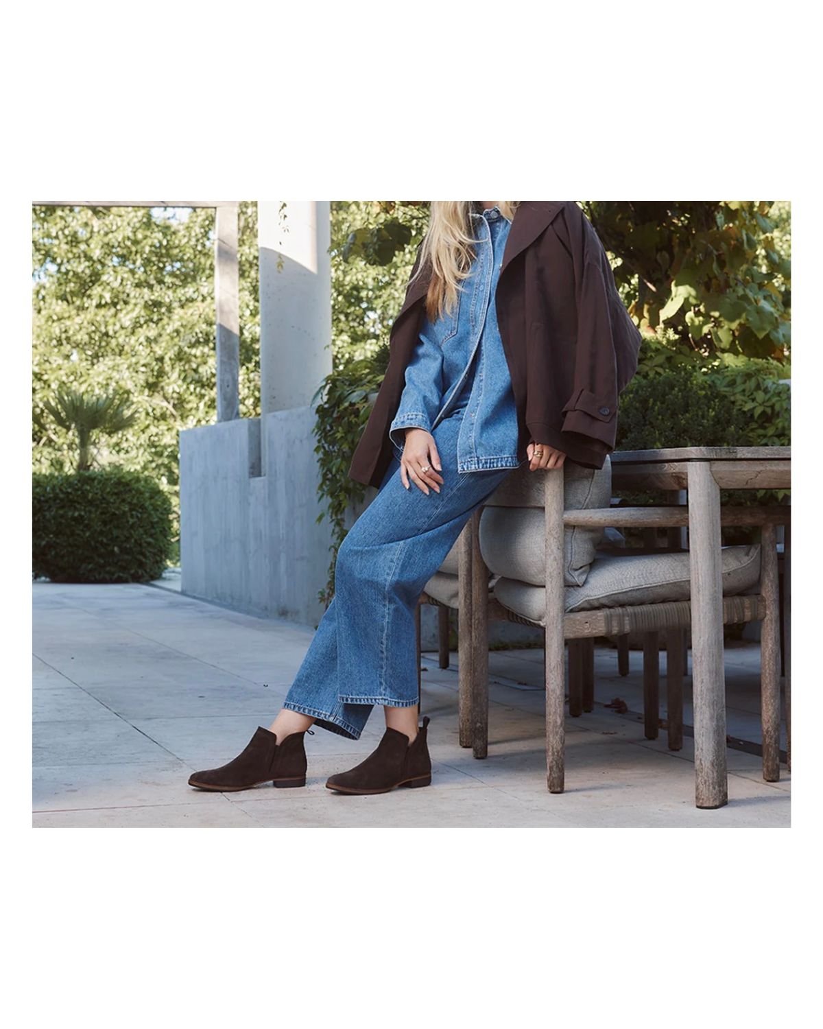 Shop boots, boots and more beautiful boots at The Corner!
Part of the new season range by @eosfootwear 

The Corner Life &amp; Style Store - 02 6736 1812

#thecornerlifeandstylestore #experiencetenterfield #tenterfieldshopping