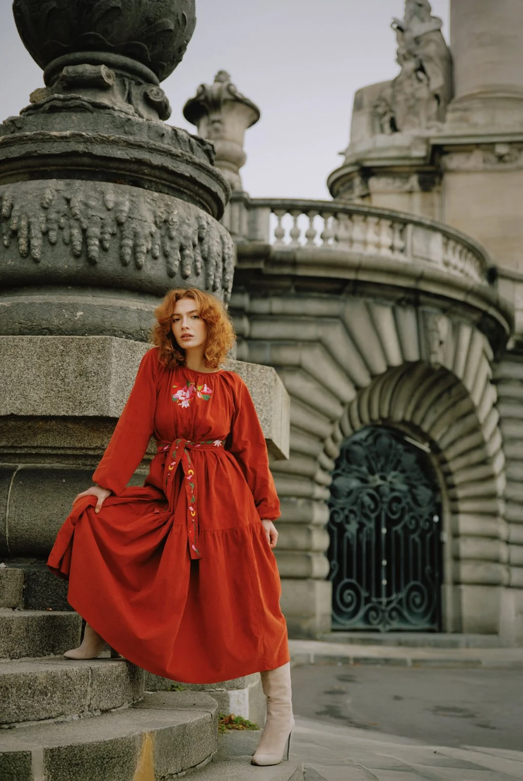 Abito ricamato Paloma Rust