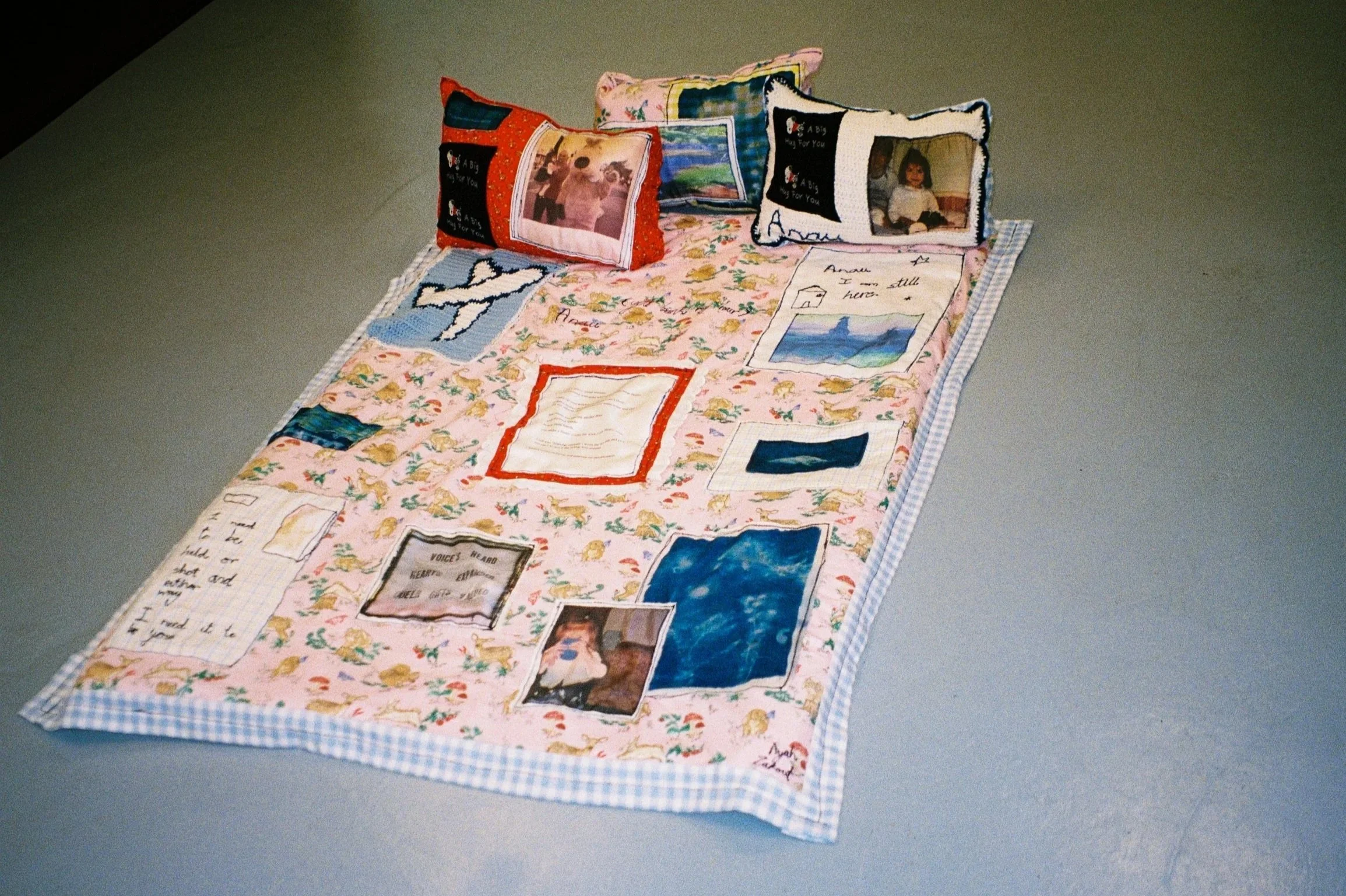 Pōpongi Meitaki (you bank my hair), 2025, fabric, thread, cyanotype, yarn, stuffing