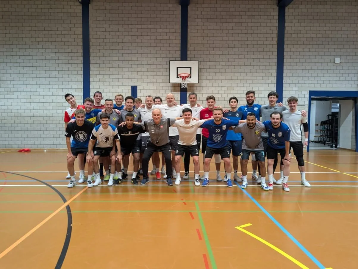 Letzte Woche durften wir den ersten Zusammenzug der Schweizer Herren-Nati bei uns in Z&uuml;rich begr&uuml;ssen 🇨🇭🧀

Es war uns eine Ehre @sfv_asf @swiss_futsal 🫡

#PlayFutsal #NationalTeam #TeamSwitzerland #RCZ #RacingClubZurich