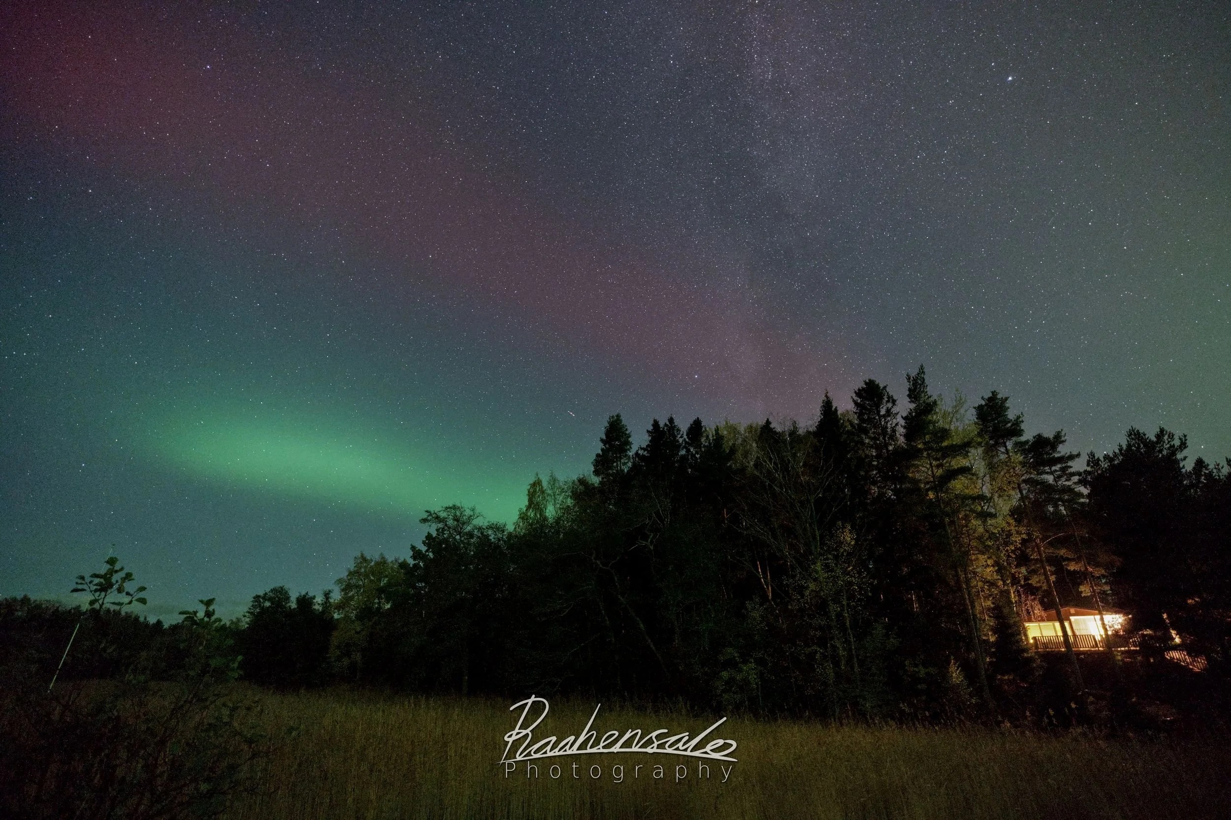 Northern lights (RAGDA) in Turku archipelago 18.10.2025