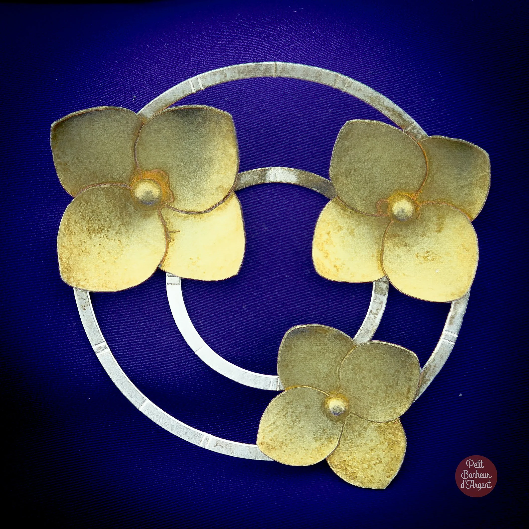 Broche Argent et Plaqué Or Trois Fleurs