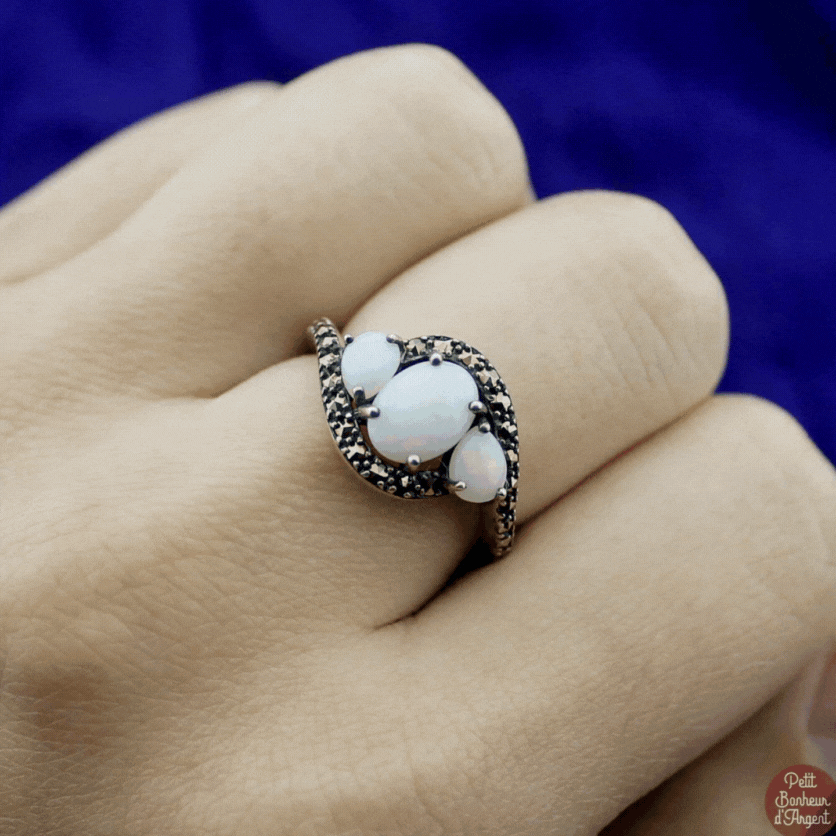 Bague Metrop Argent & Opales / Marcassites - 168€ (Ref 4123204)