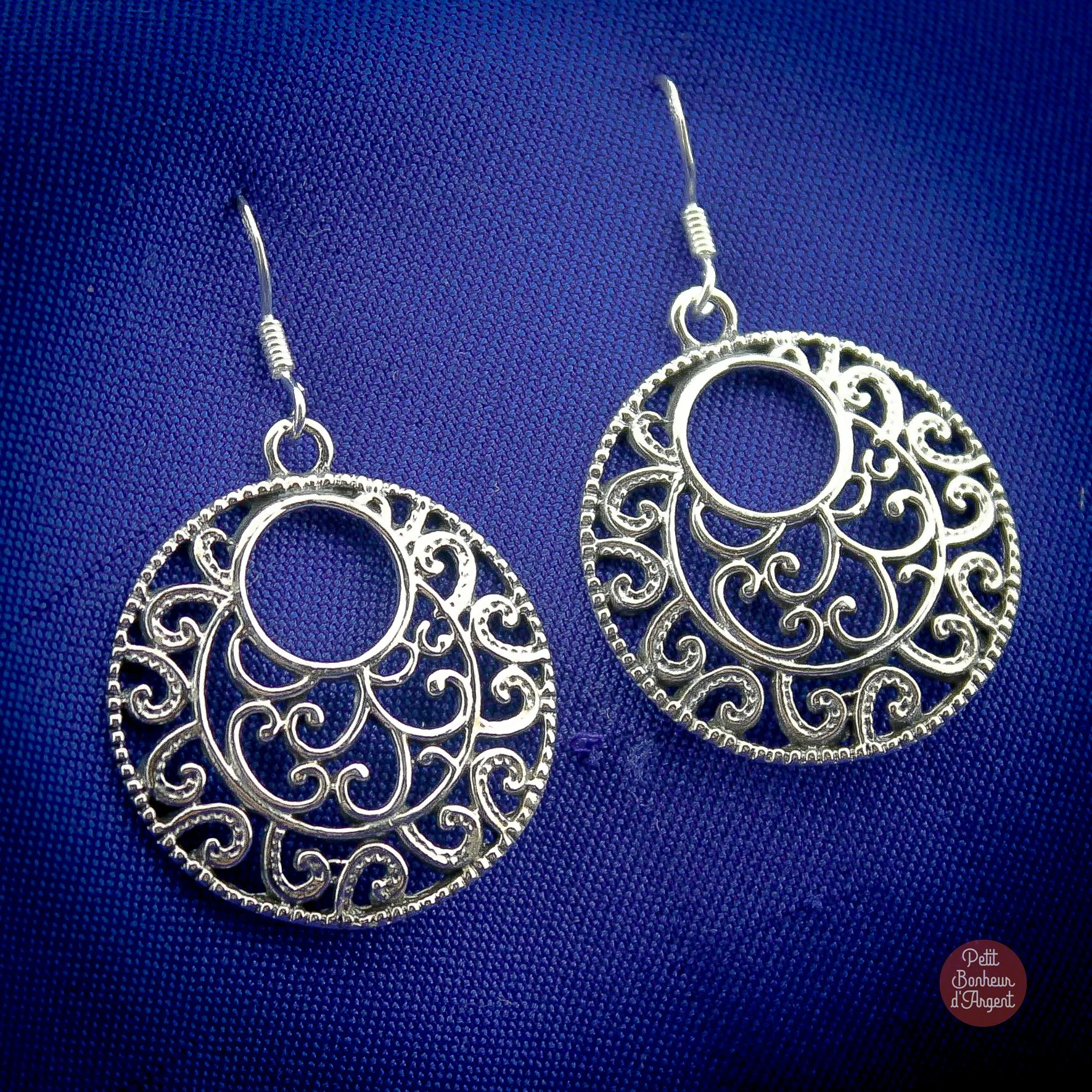 Boucles d'Oreilles Argent Rondes Ajourées  -  49€  -  -  (Réf MIM095)
