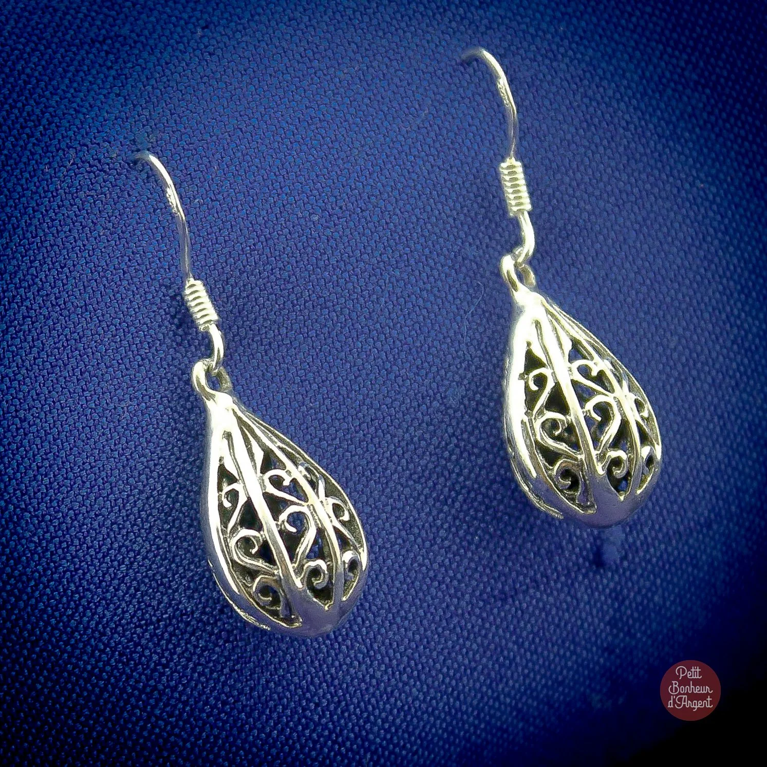 Boucles d'Oreilles Argent Gouttes Ajourées  -  27€  -  -  (Réf MIM098)
