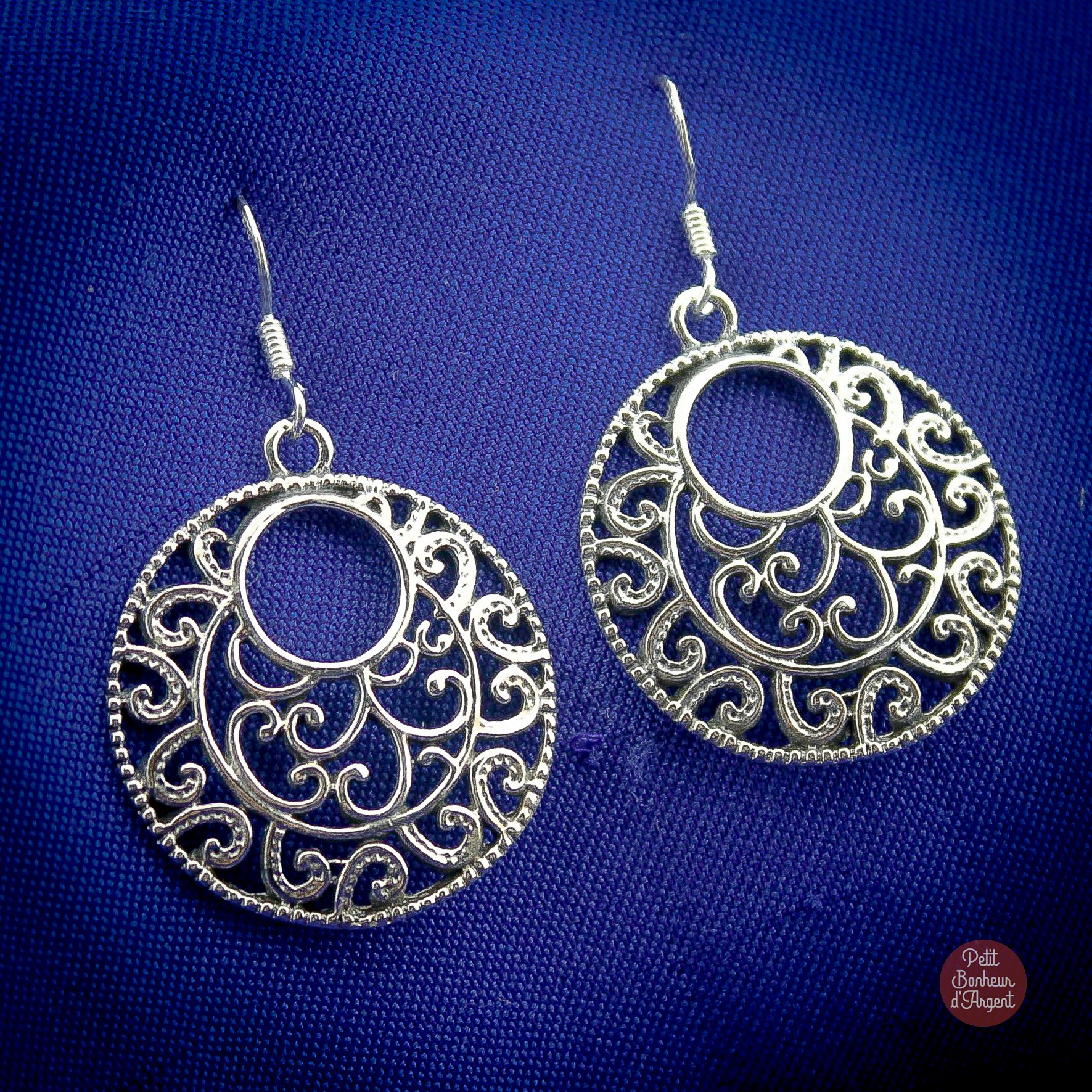 Boucles d'Oreilles Argent Rondes Ajourées  -  49€  -  -  (Réf MIM095)

