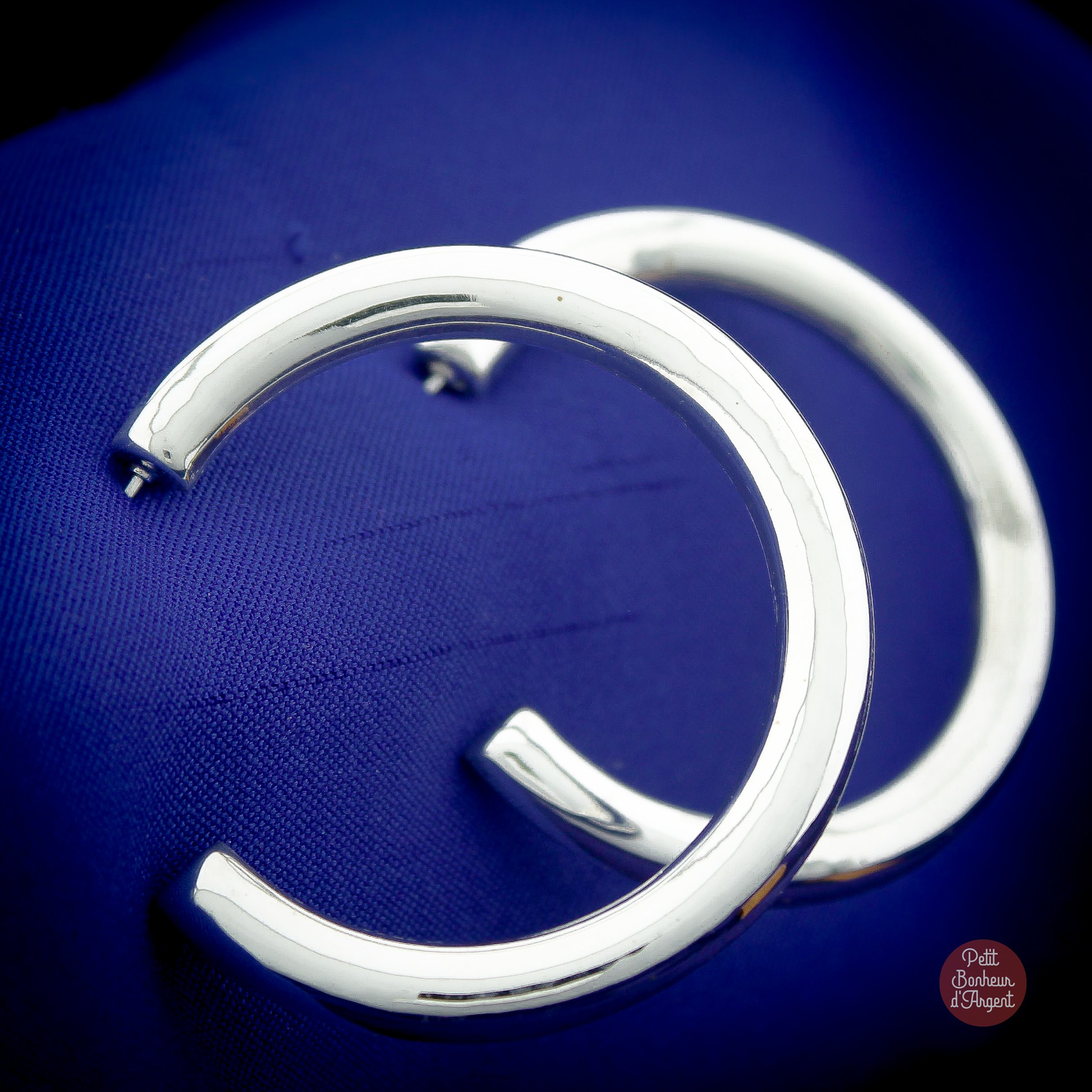 Créole Argent Ø6/50mm  -  114€  -  -  (Réf MIM106)
