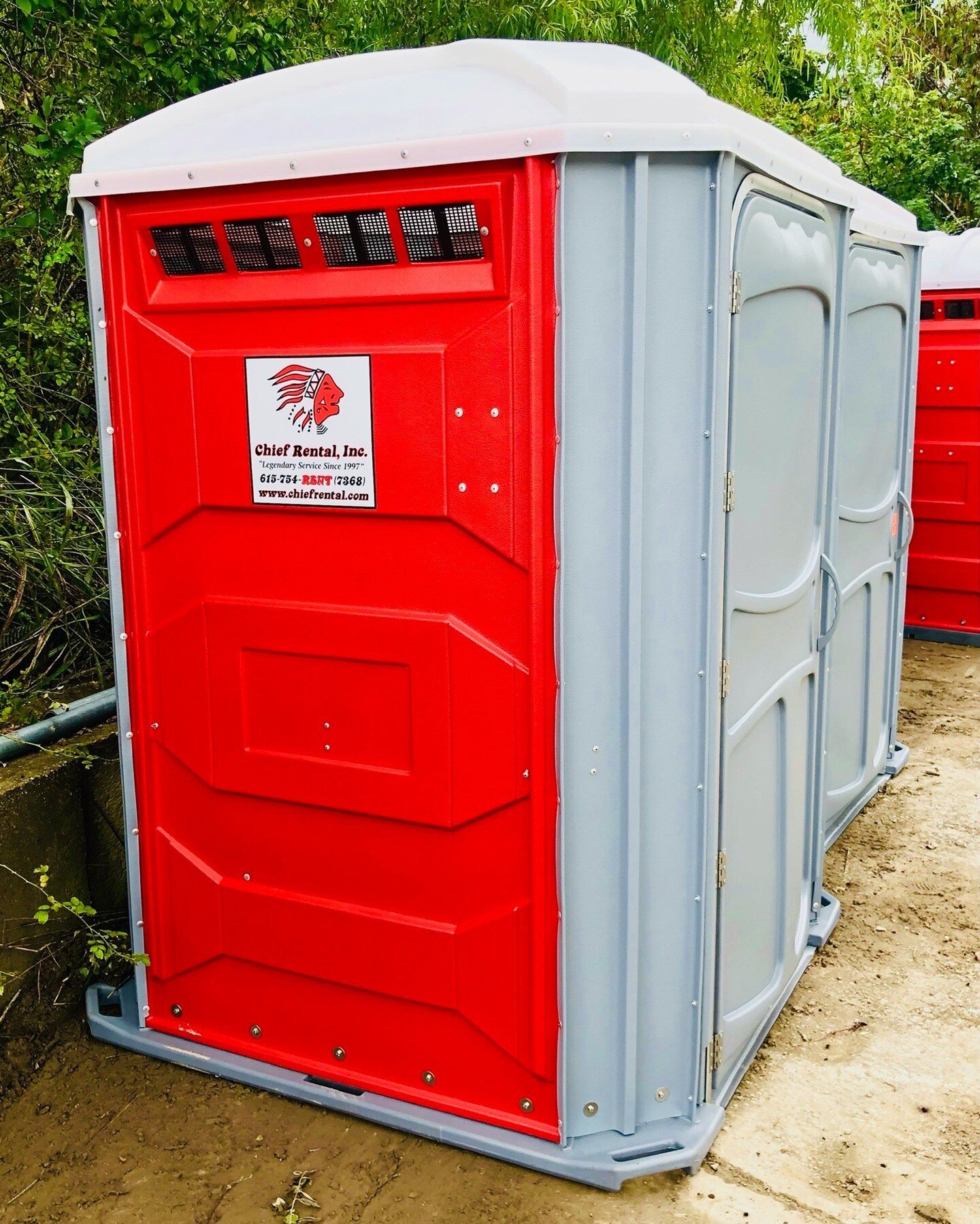 We've all had that instance of going ... in the woods. Portable restrooms offer reliable convenience without sacrificing comfort &mdash; now that's refreshing! 
🧻 
#chiefpartypoopers #portablerestroom #portopotty #portapotties #portablepotty #portos