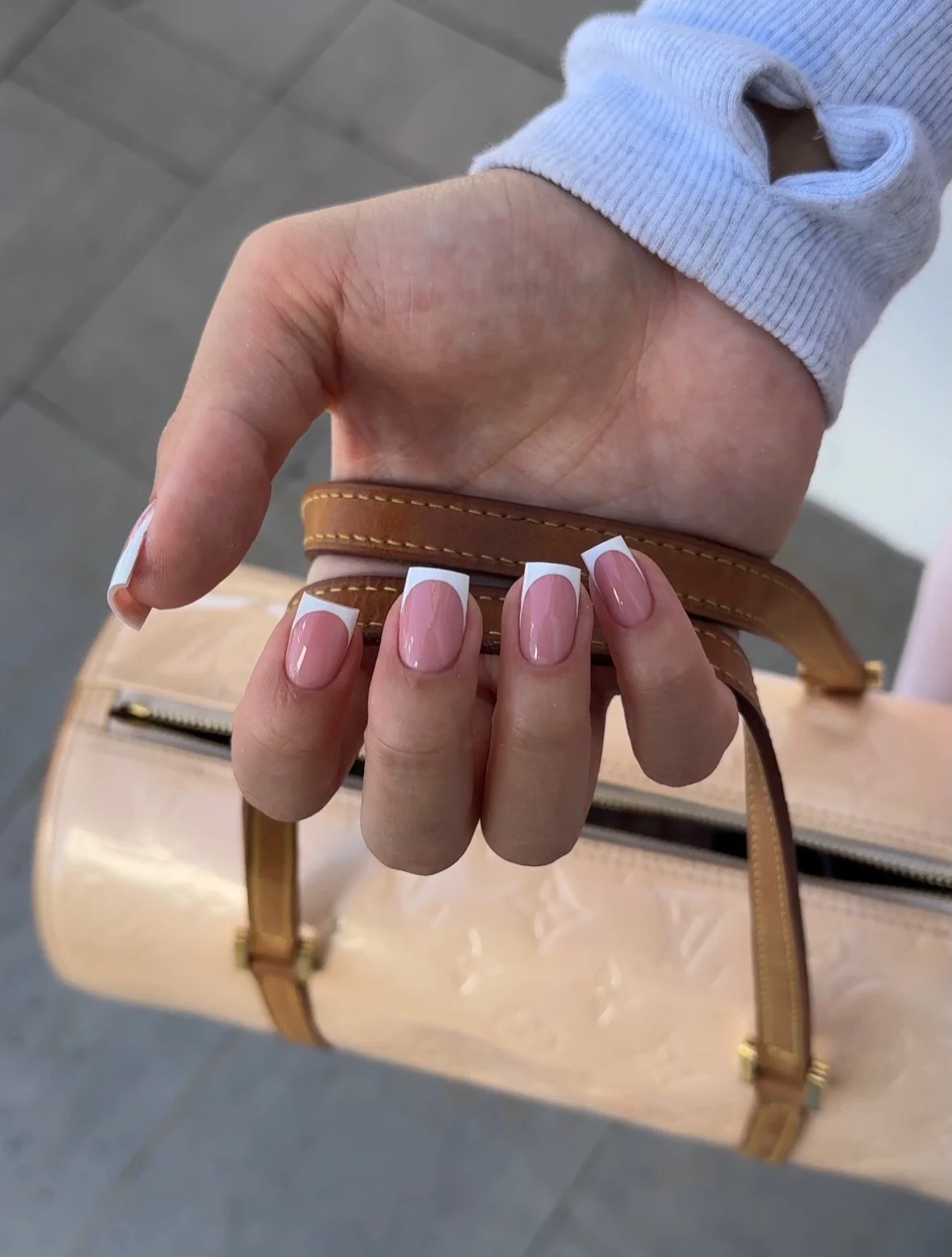 Most salons follow trends, we SET the standards ! 

Russian manicures have become the most requested service in the nail industry but few have mastered it. Our technicians are constantly improving and developing their skills to provide elite level qu