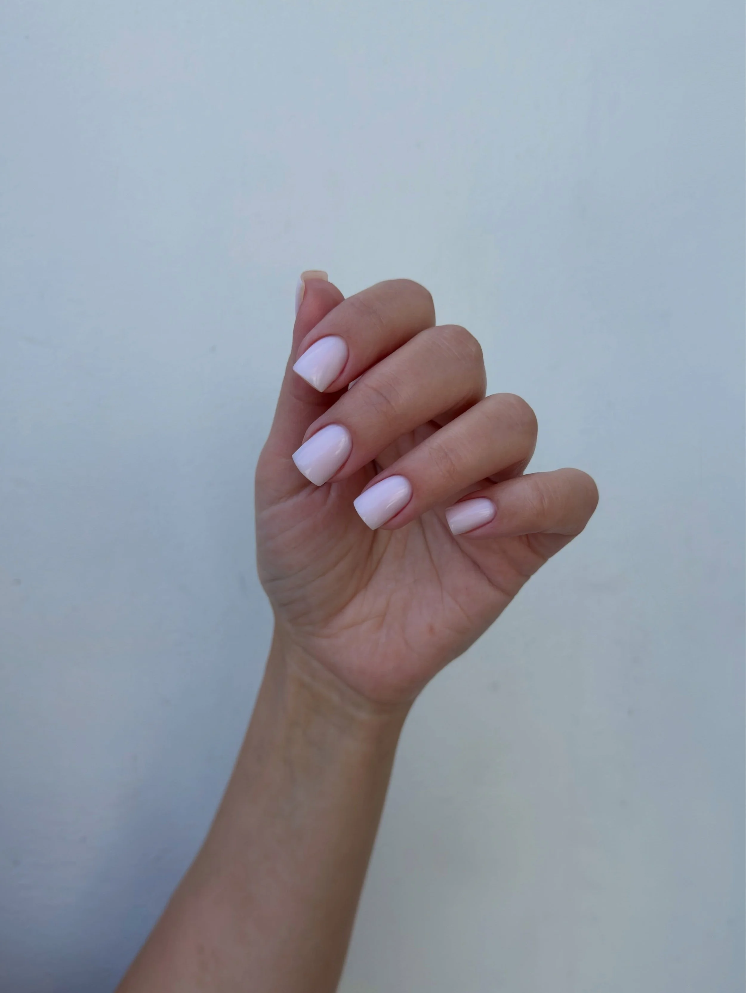 Nobody asks how long your nail appointment took, they ask where you go 

#russianmanicurela #russianmanicurenearme #naturalnails #nailinspo #bestnailsalonla 

Artist: Jenya
