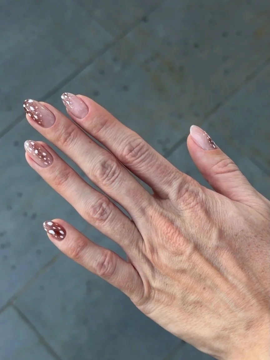 Bambi nails have entered their luxury era 🦌

Soft, playful, and meticulously detailed. Proving good taste doesn&rsquo;t have to take itself too seriously. 

#russianmanicurela #nailtrends #nailinspo #bestnailsalonla #lifestyle 

Artist: Eva